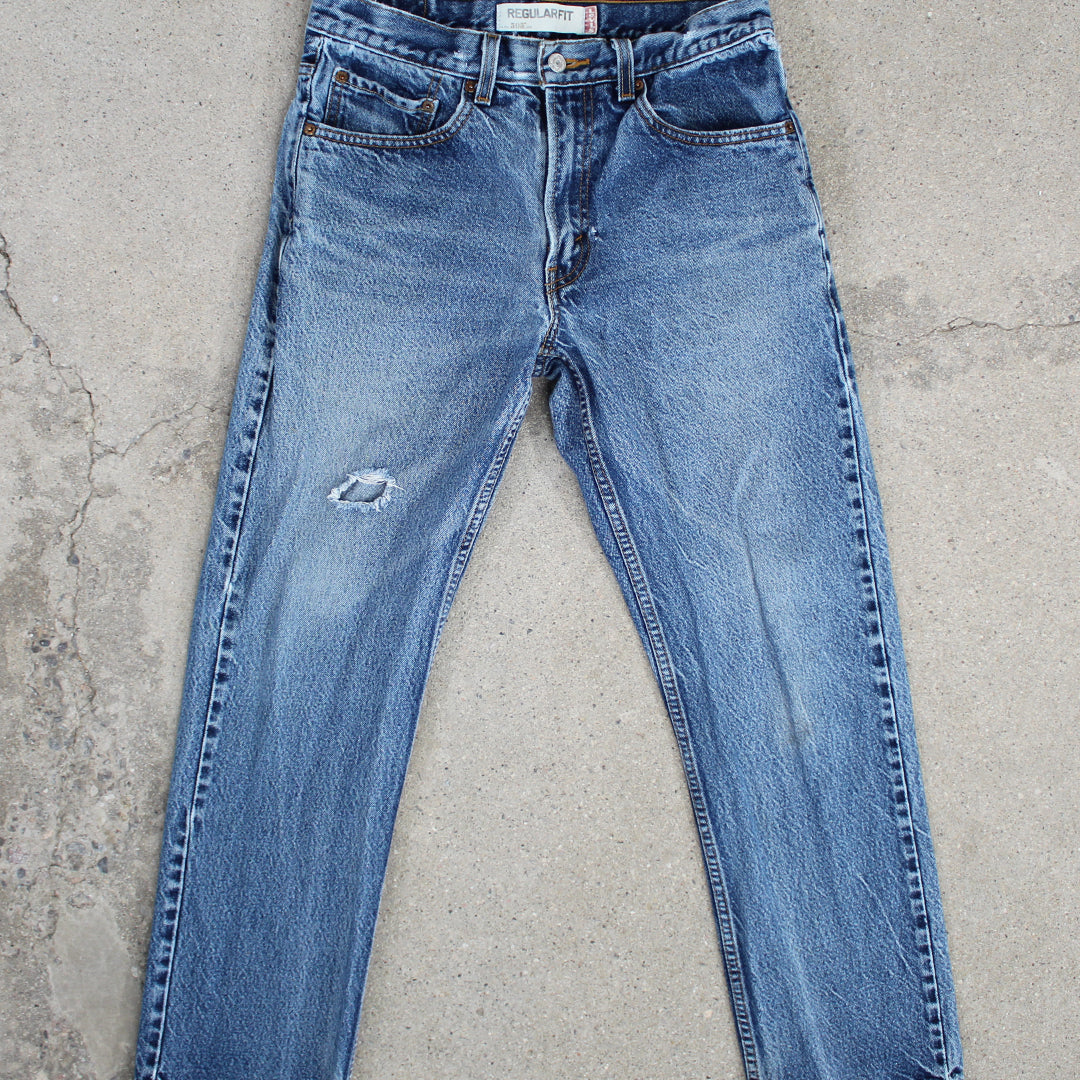 Vintage Ripped Blue 505s Levi Jeans (31 x 30) | Rebalance Vintage.