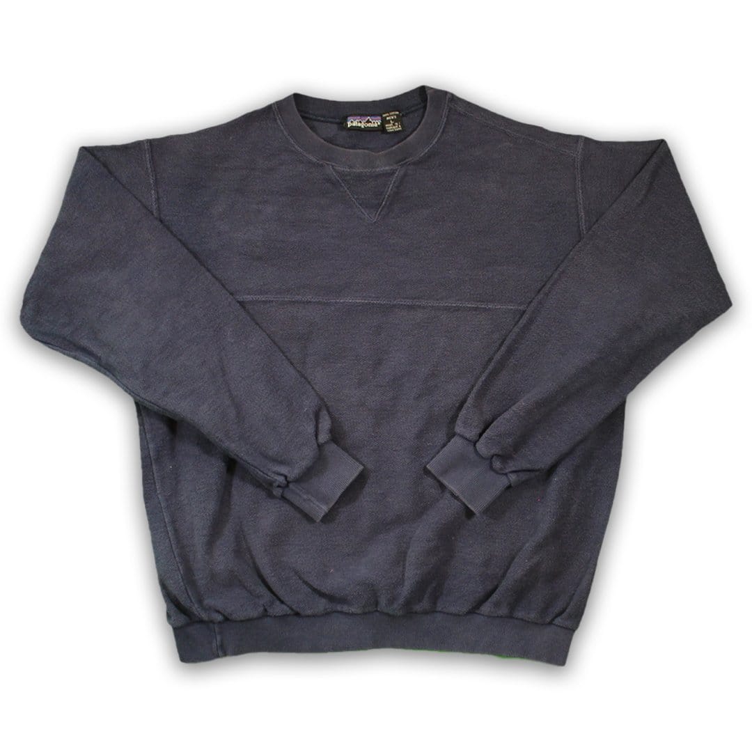 Vintage Dark Blue Patagonia Crewneck | Rebalance Vintage.