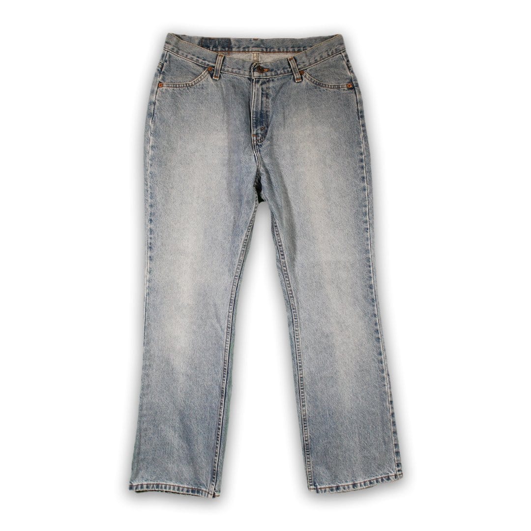 Vintage 80s Levi’s Light Wash Straight Leg Jeans | Rebalance Vintage.
