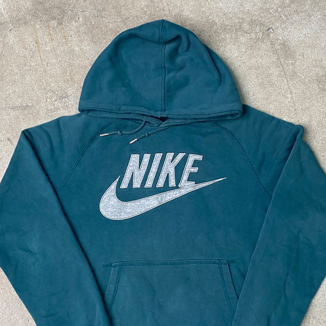 Vintage 00s Green Nike Block Letter Spell Out Hoodie (L) | Rebalance Vintage.