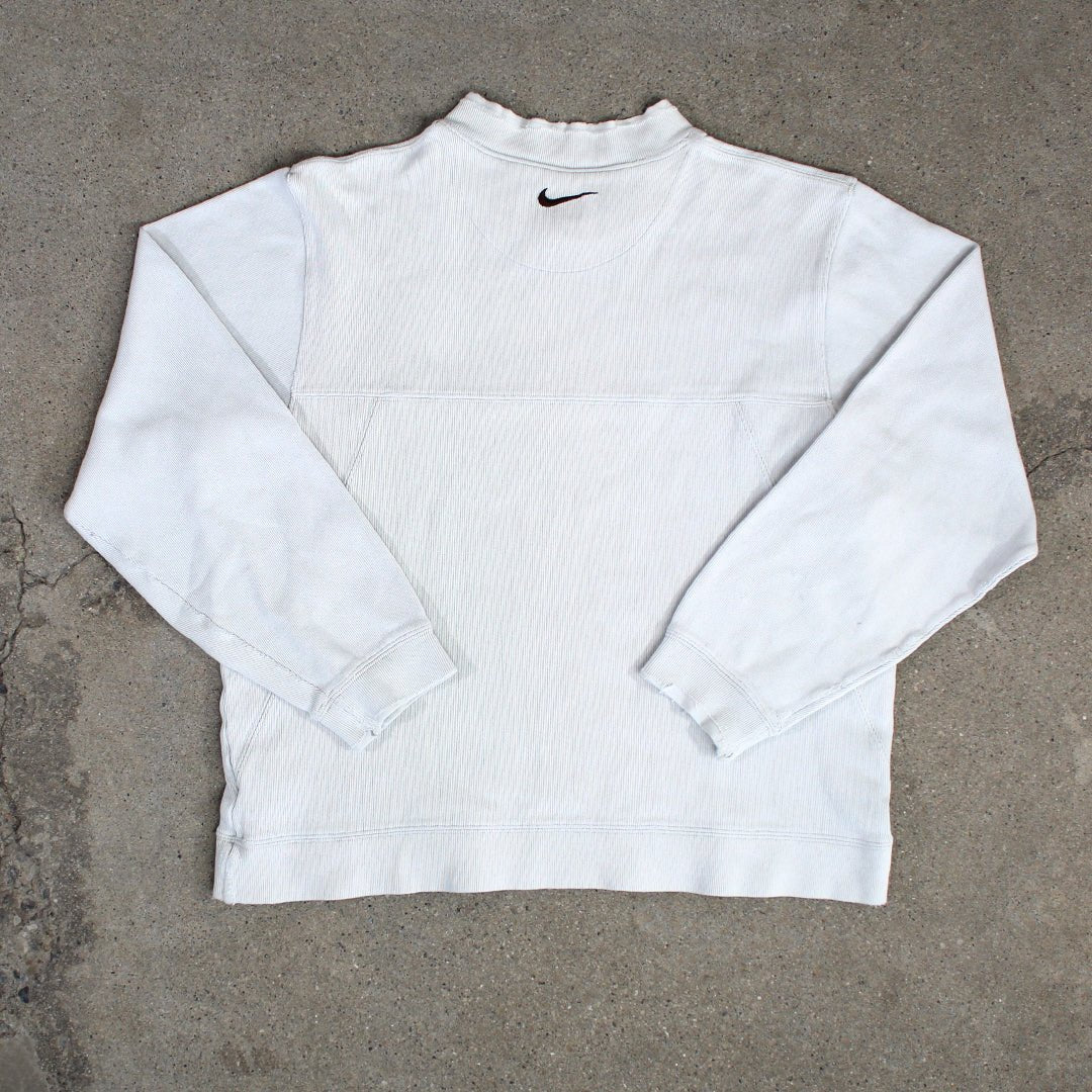 Vintage White Rugged Nike Crewneck | Rebalance Vintage.