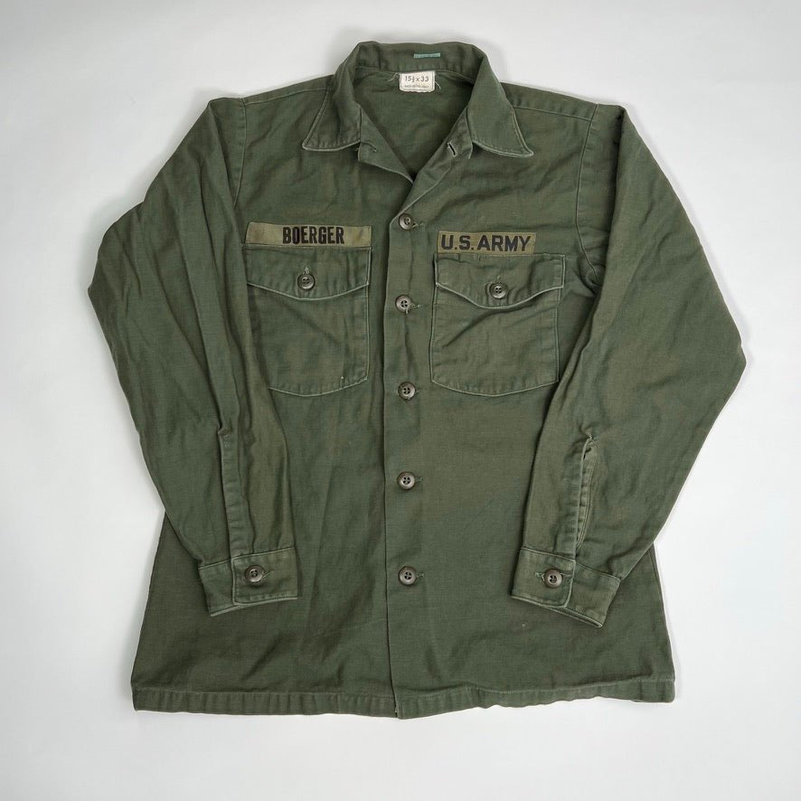 Vintage 70s Green ‘Boerger’ US Army Button Up long sleeve (S/M) | Rebalance Vintage.