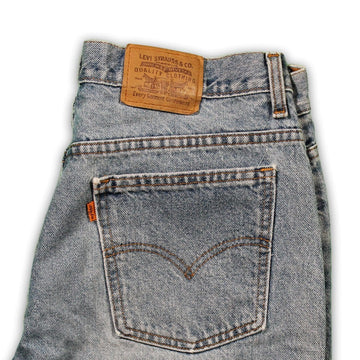 Vintage 80s Levi’s Light Wash Straight Leg Jeans | Rebalance Vintage.