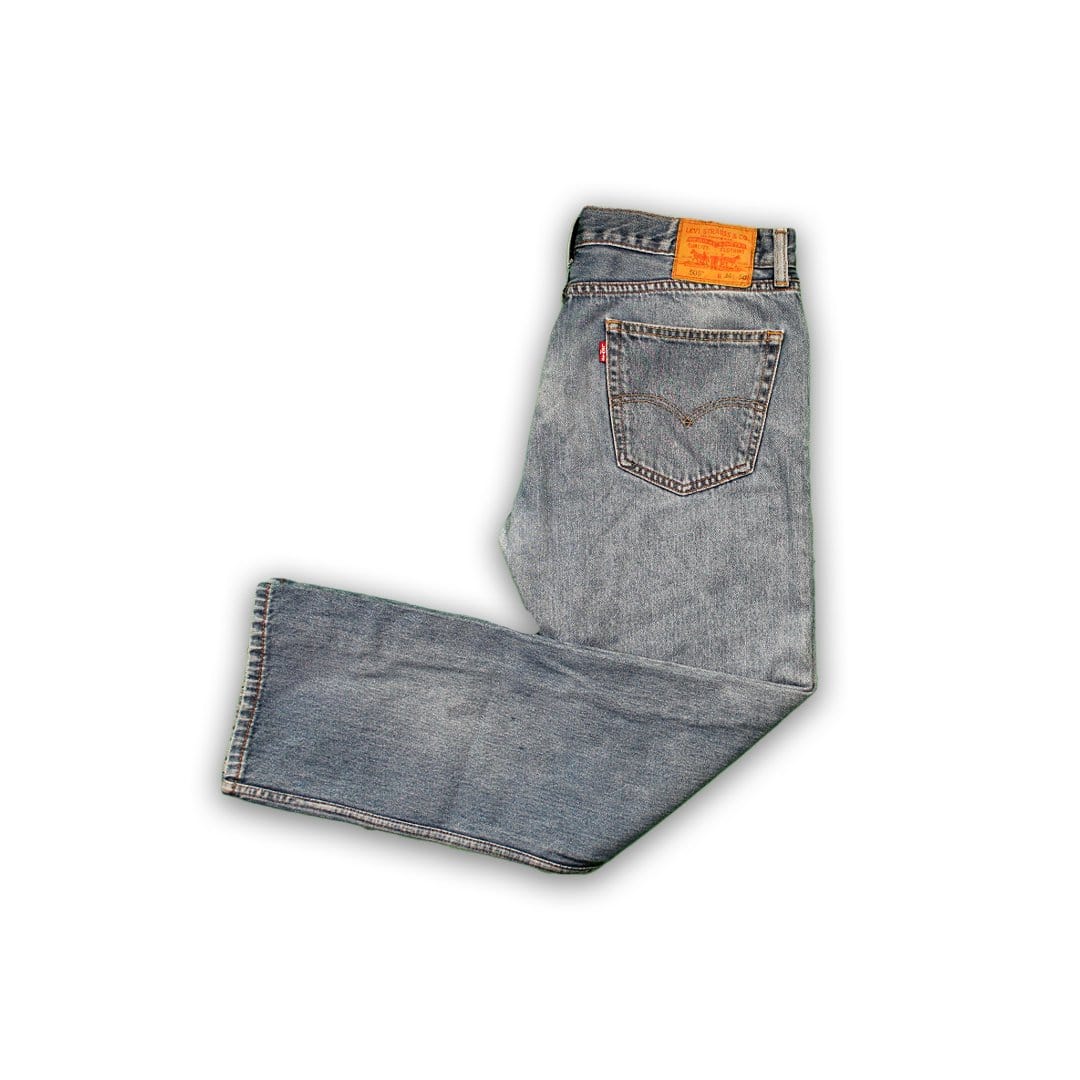 Vintage Blue Levi’s 505 Jeans | Rebalance Vintage.
