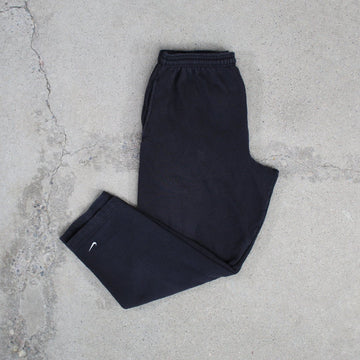 Vintage Black Nike Check Sweatpants (XL) | Rebalance Vintage.