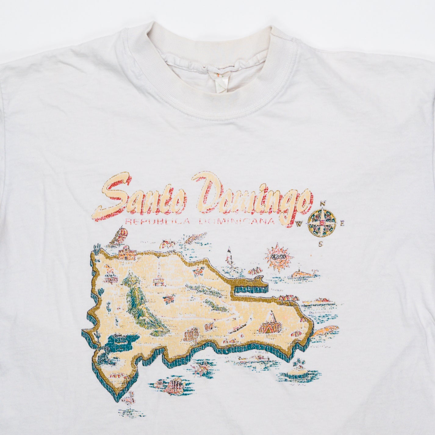 Vintage 90s Santa Domingo Single Stitch Tee (M) | Rebalance Vintage.