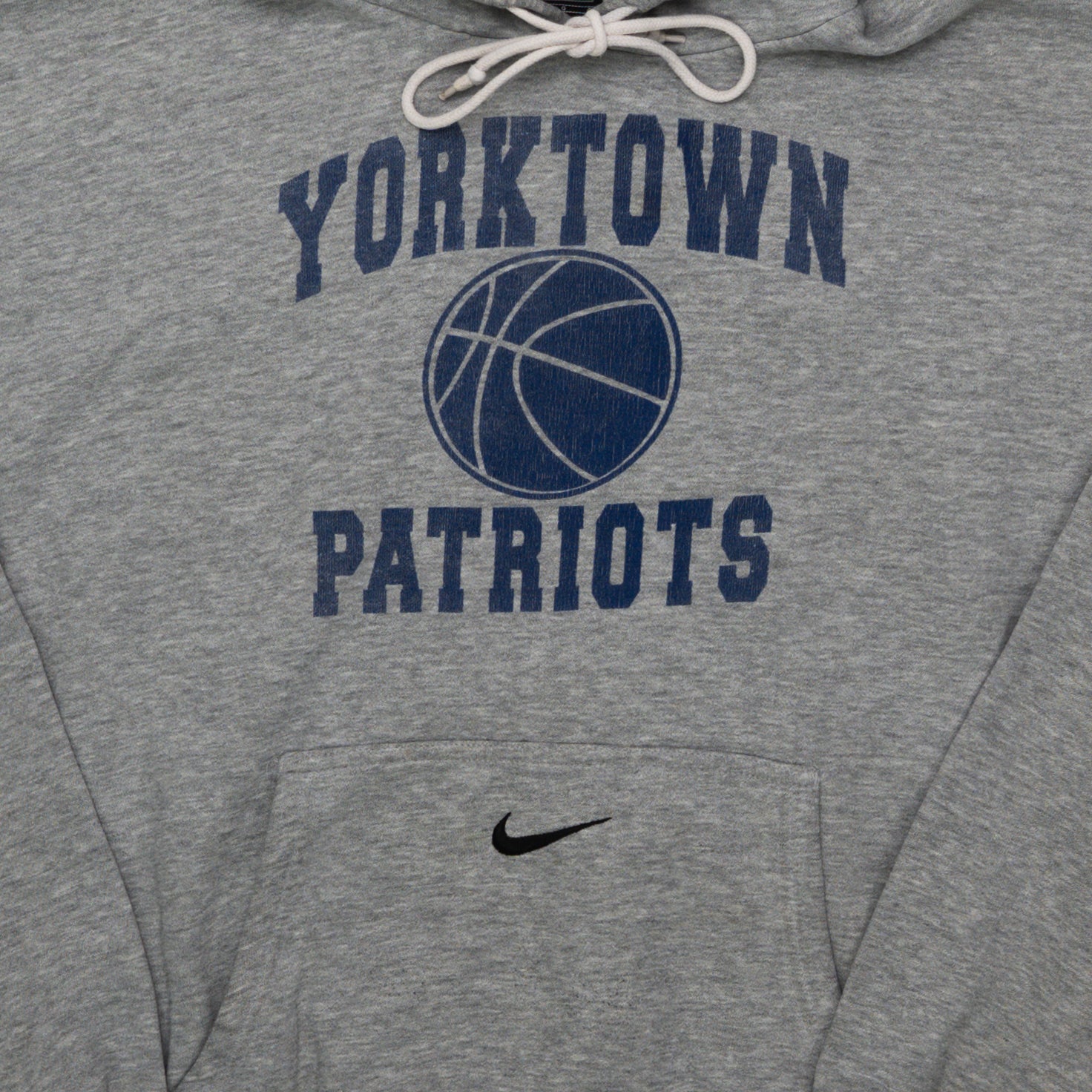Vintage Grey Nike Mid Check Yorktown Hoodie (L) | Rebalance Vintage.