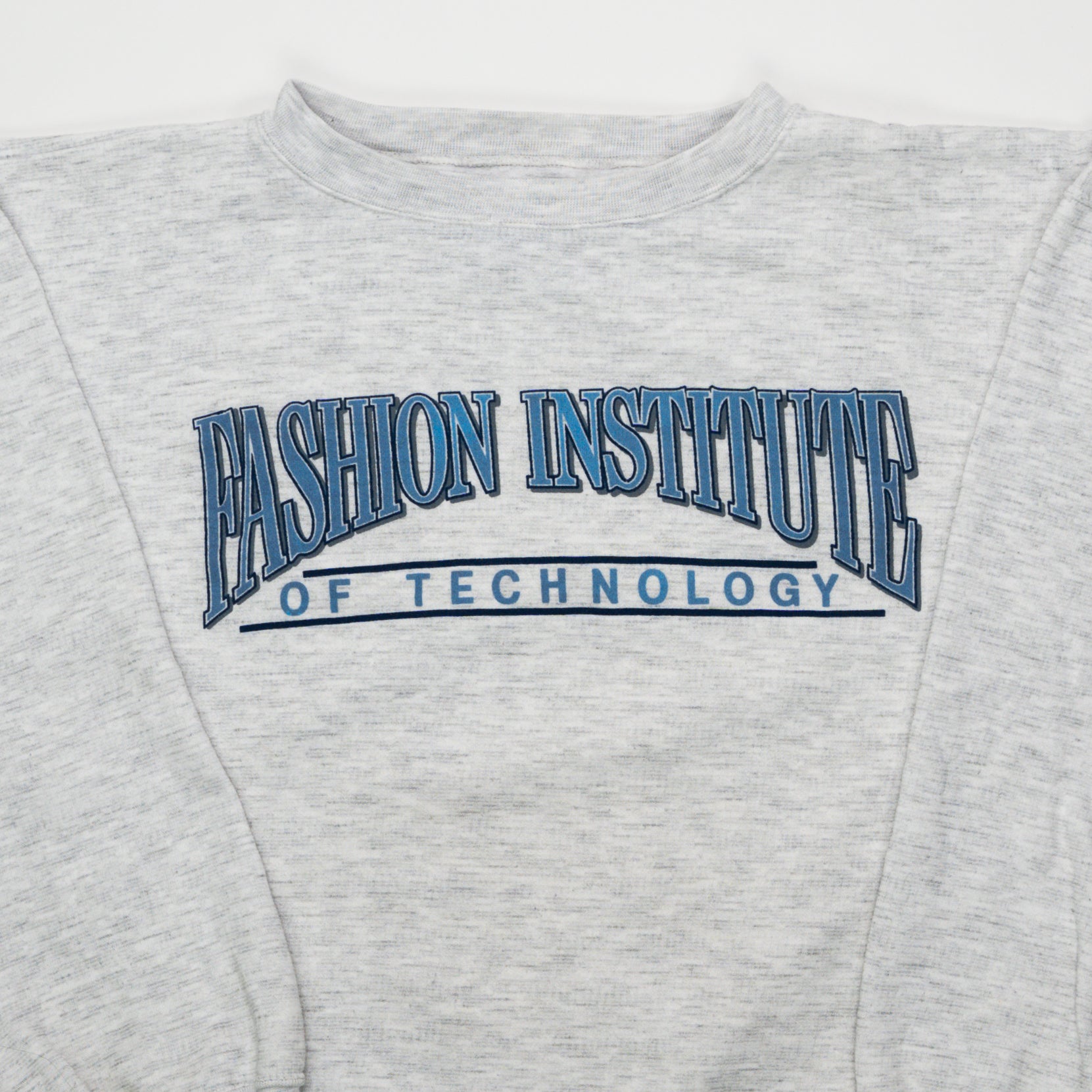 Vintage Fashion Institute of Technology Crewneck (L/XL) | Rebalance Vintage.