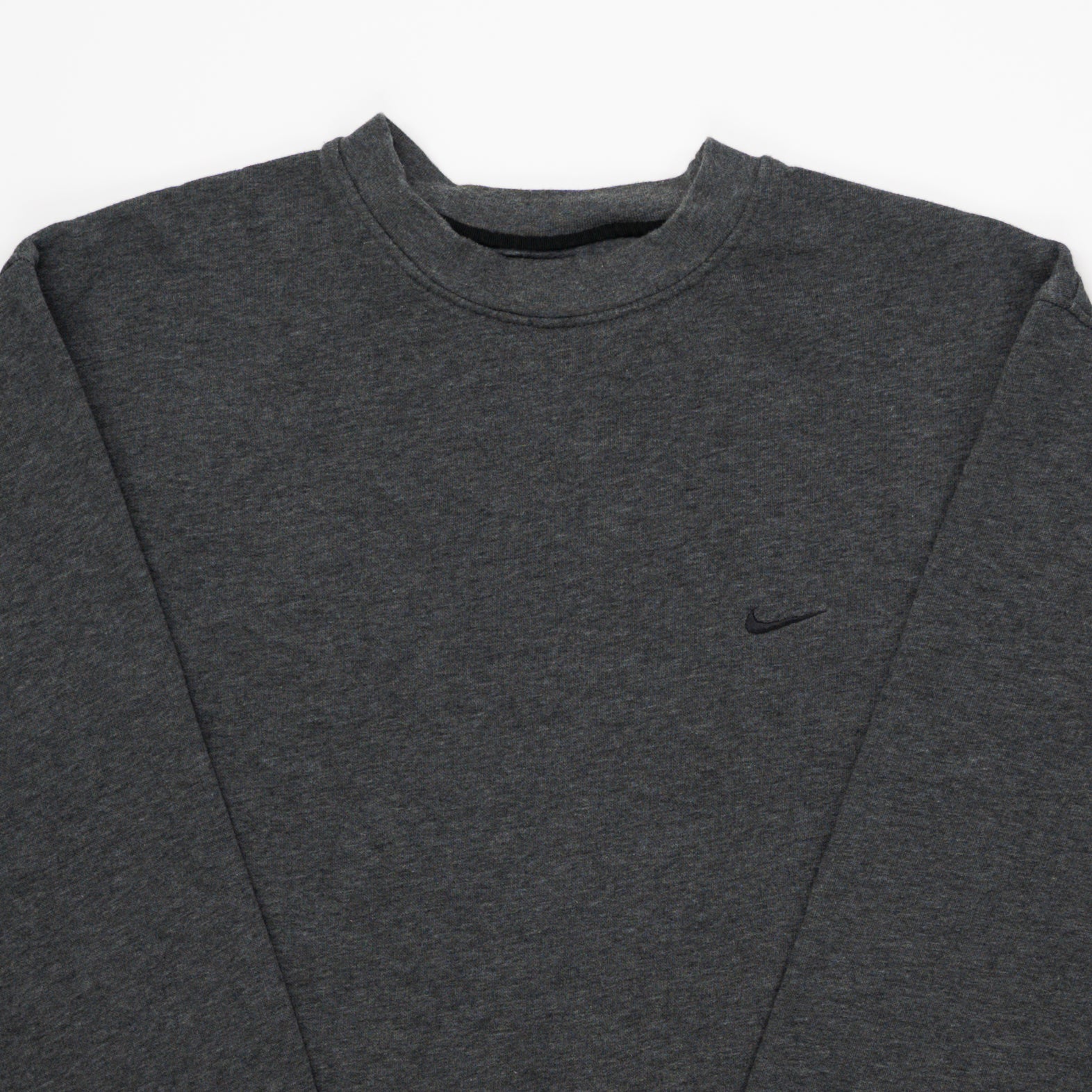 Vintage 00's Nike Grey Crewneck (XL) | Rebalance Vintage.