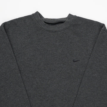 Vintage 00's Nike Grey Crewneck (XL) | Rebalance Vintage.