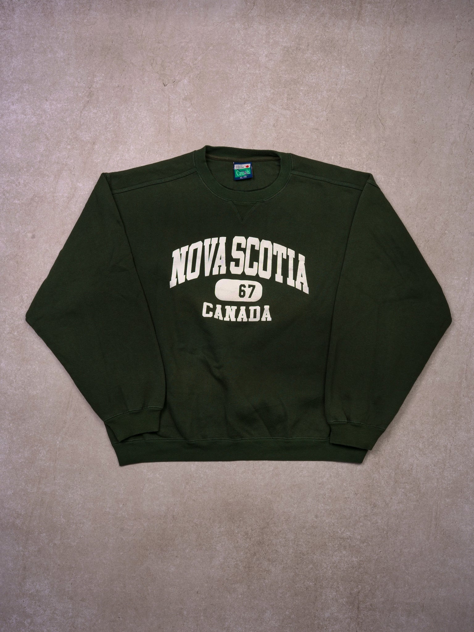 Vintage 90s Oak Green Cozy Creek Nova Scotia Crewneck (L)