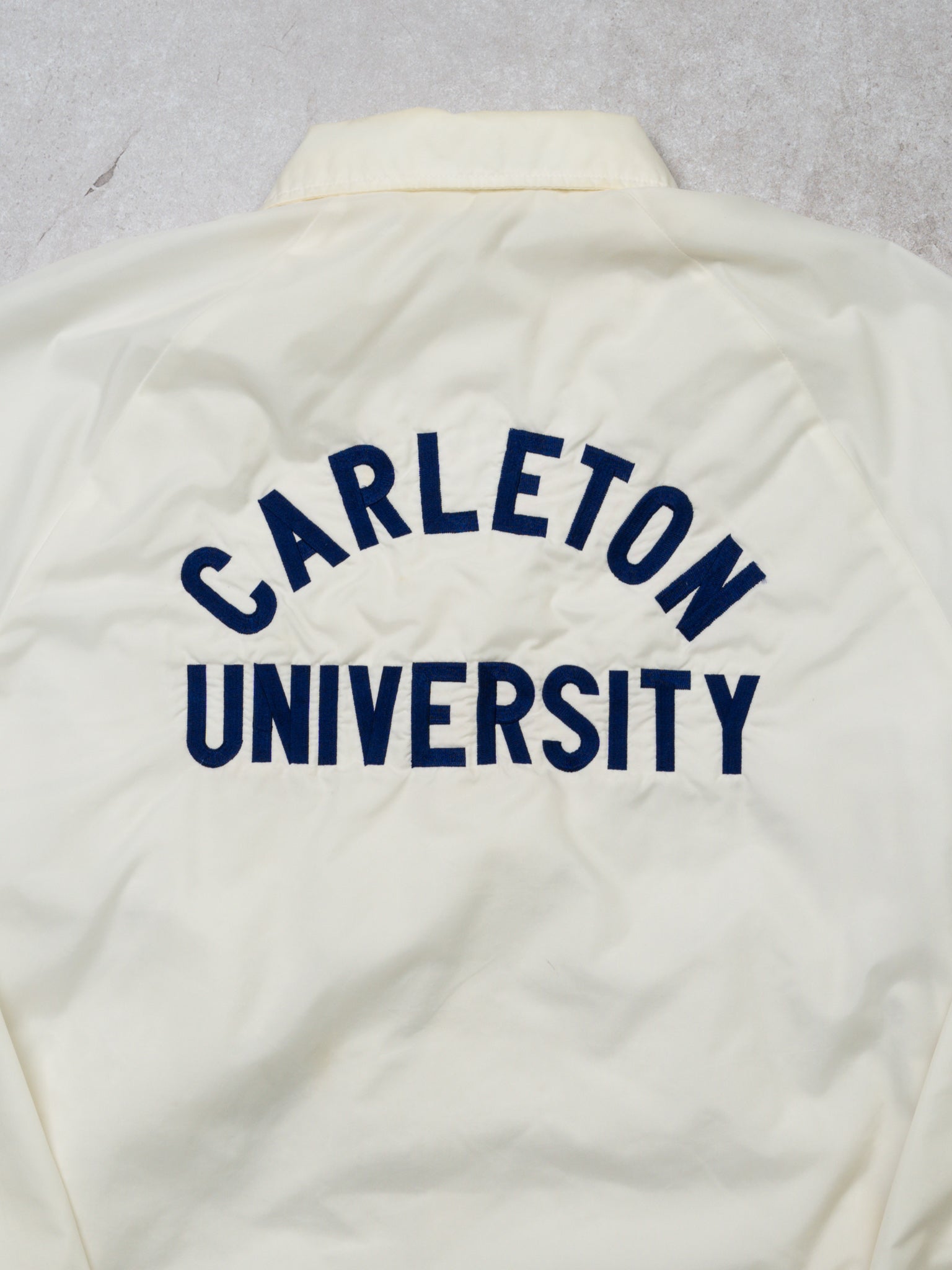 Vintage 80s White Carlton University Button Up Windbreaker (M)