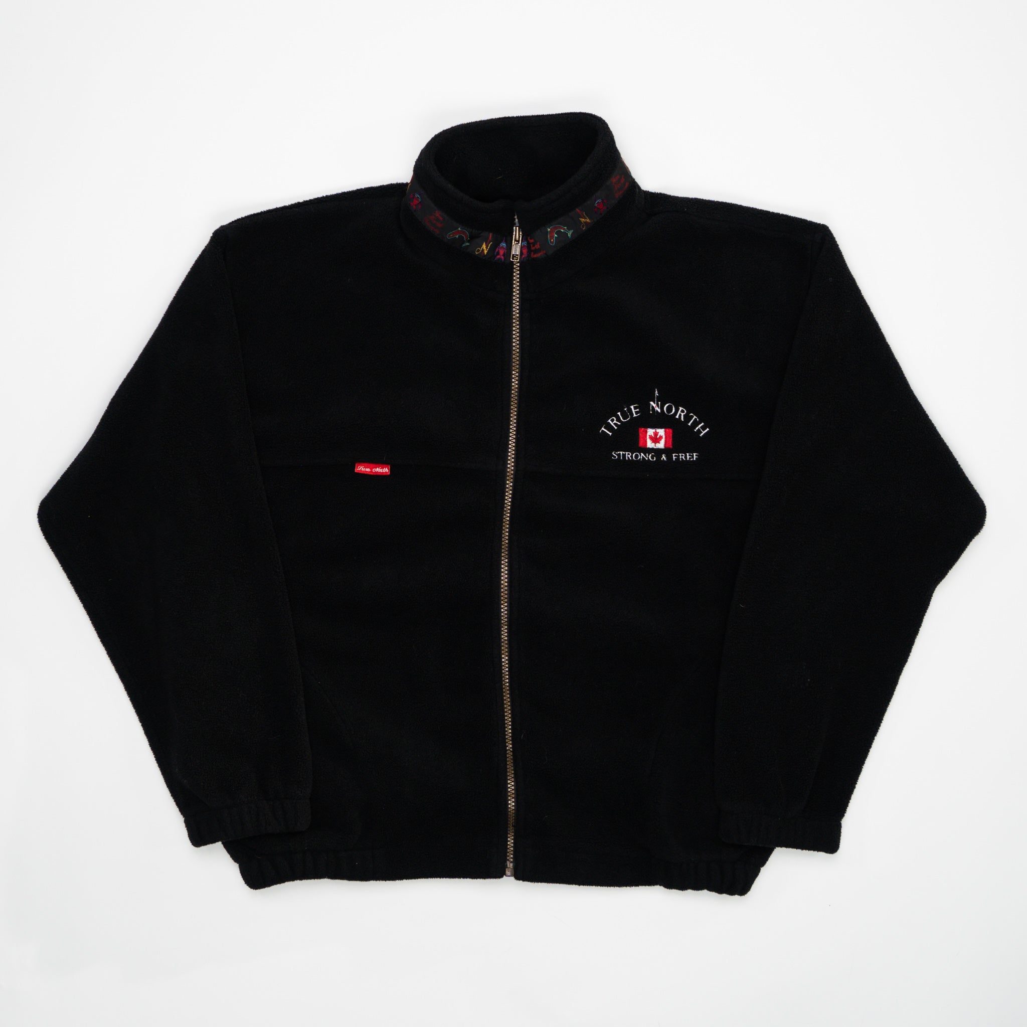 Vintage 90s Black True North Strong & Free Fleece Zip Up Sweater (M) | Rebalance Vintage.