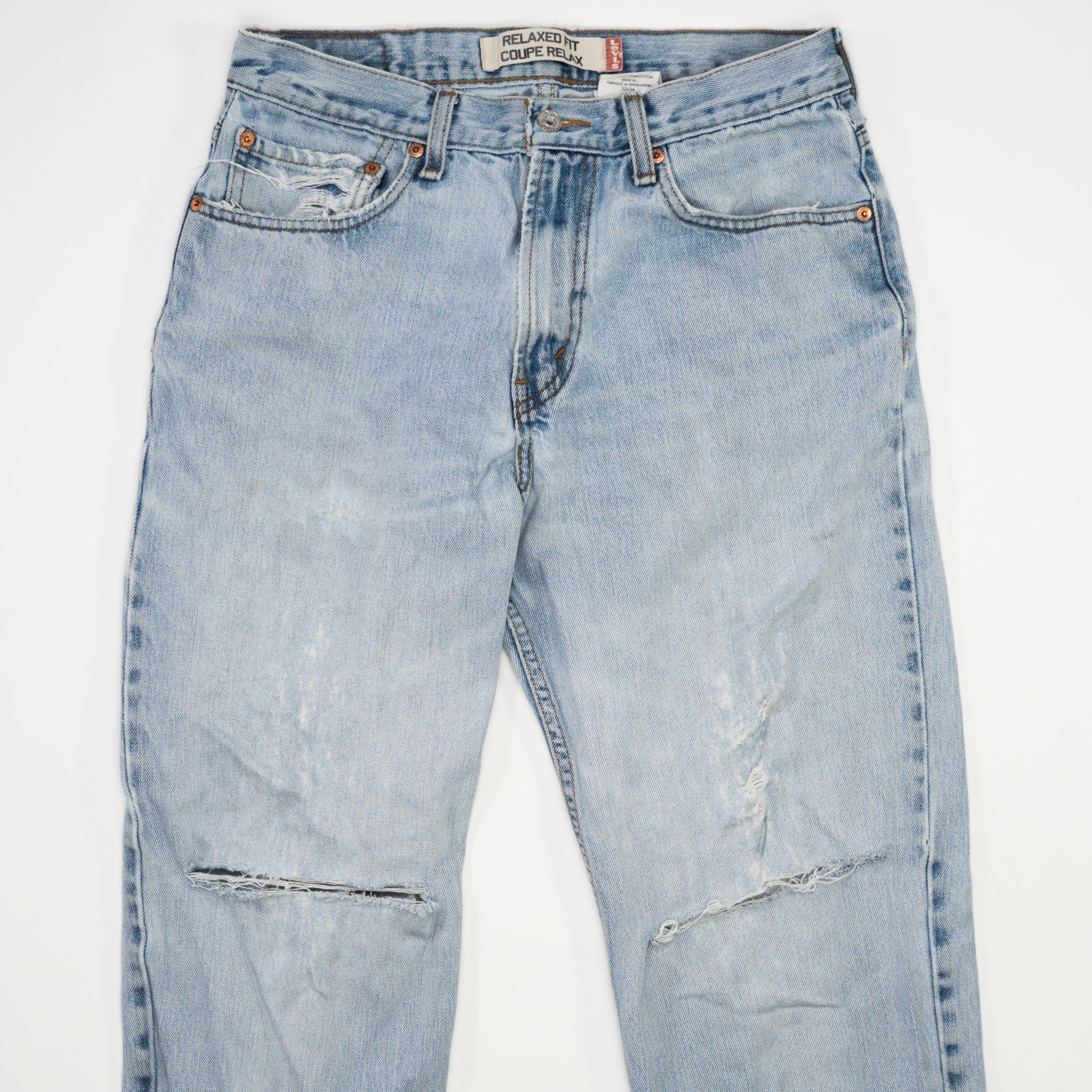 Vintage Light Blue Levi Relax Fit  Ripped Jeans (32 x 34)