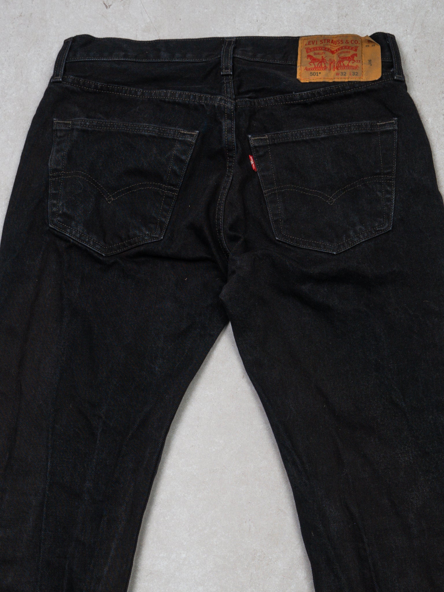 Vintage Black 501 Levi Jeans (32 x 32)