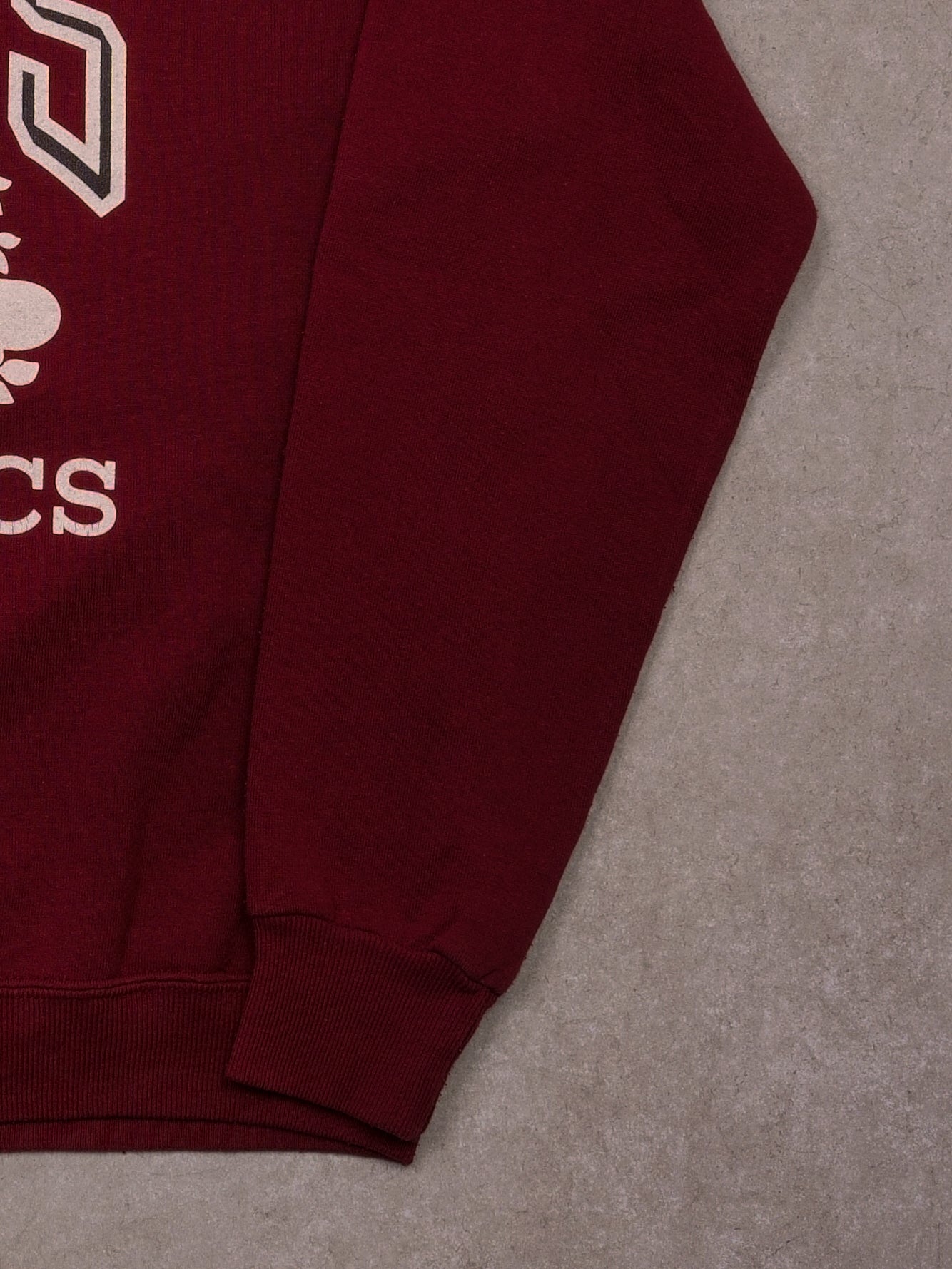 Vintage 90s Maroon Roots Athletics Canada X Russell Athletics Crewneck (M)