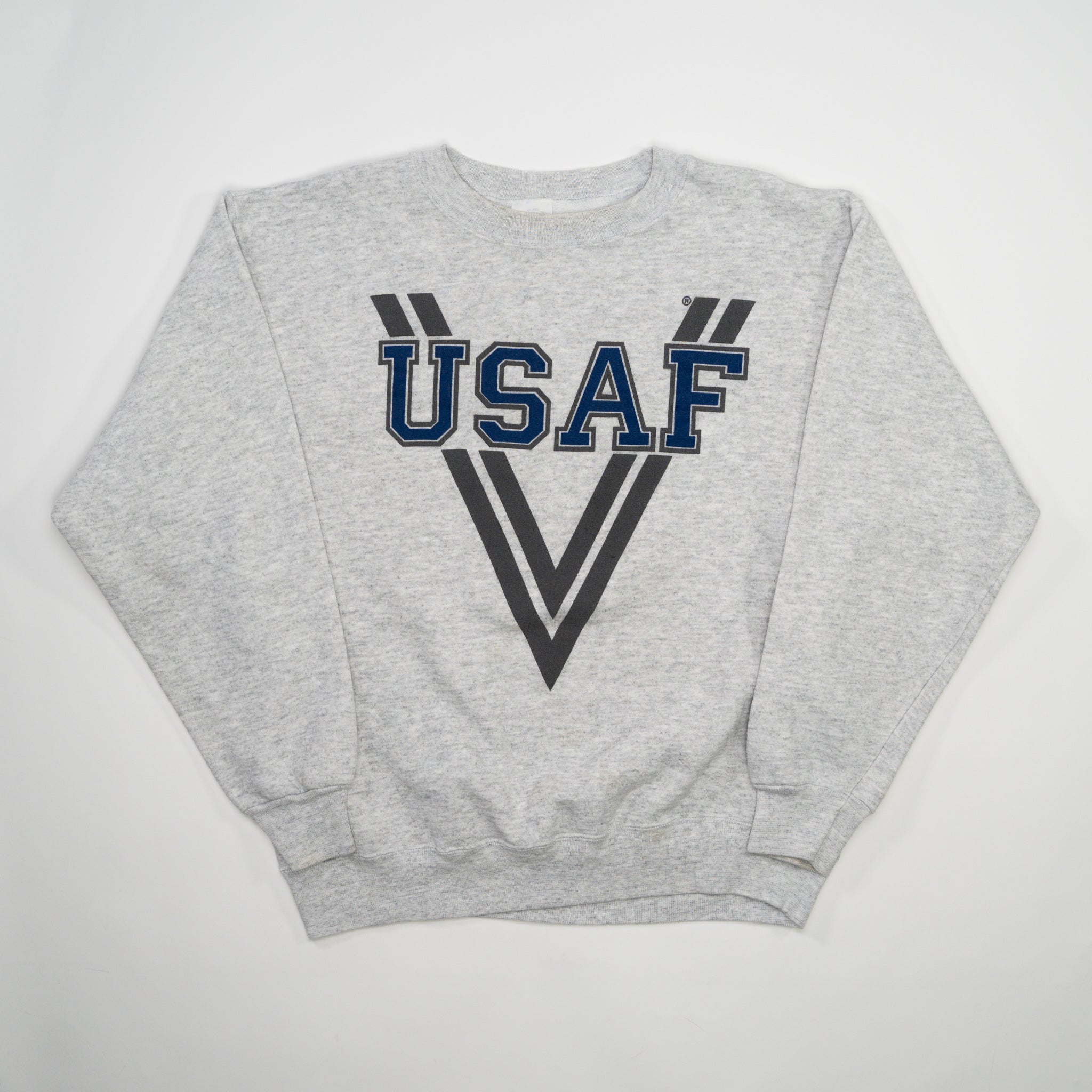 Vintage 90s Grey USAF Crewneck (M)
