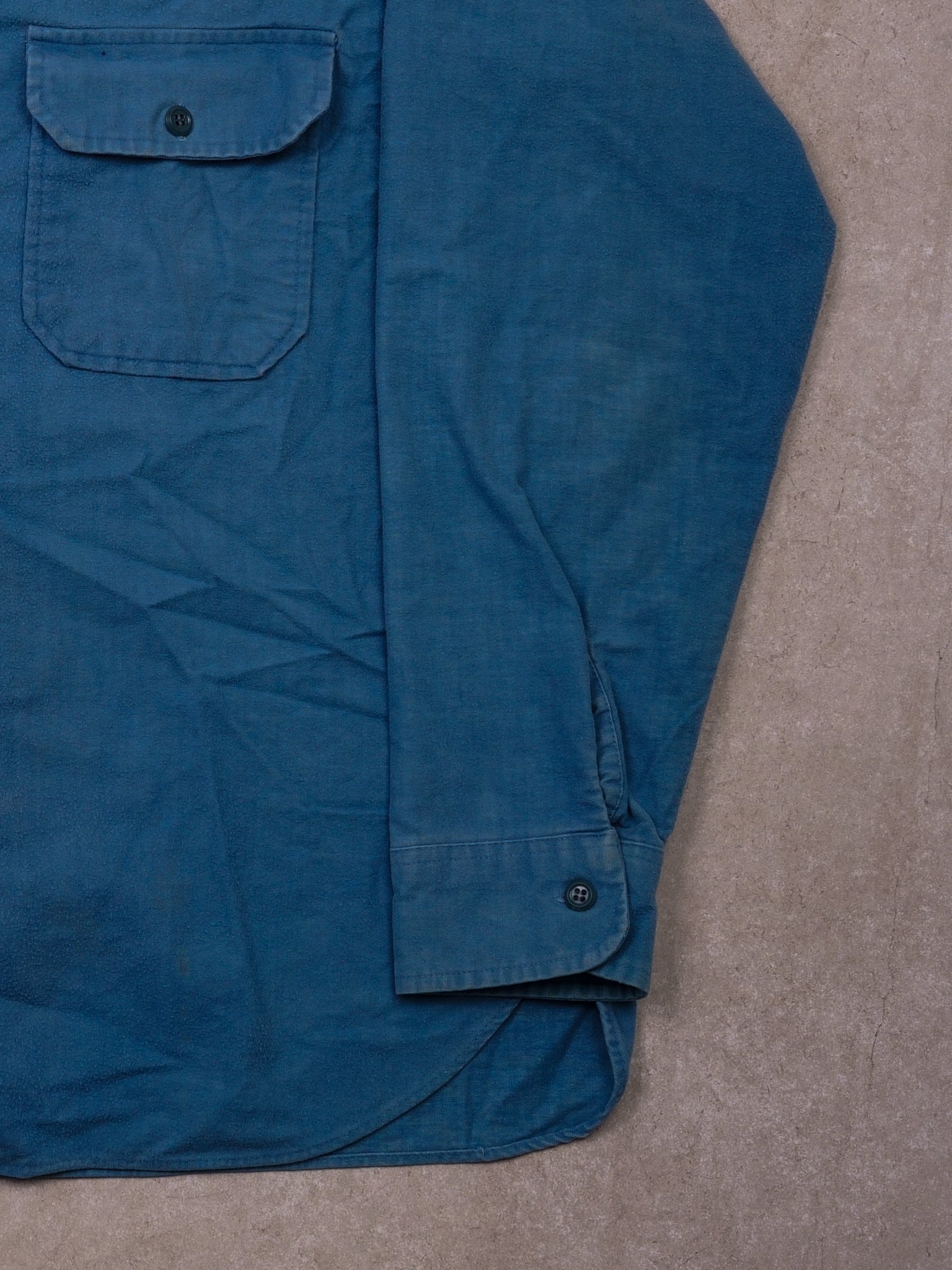 Vintage 80s Light Blue Woolrich Button Up Jacket (L)