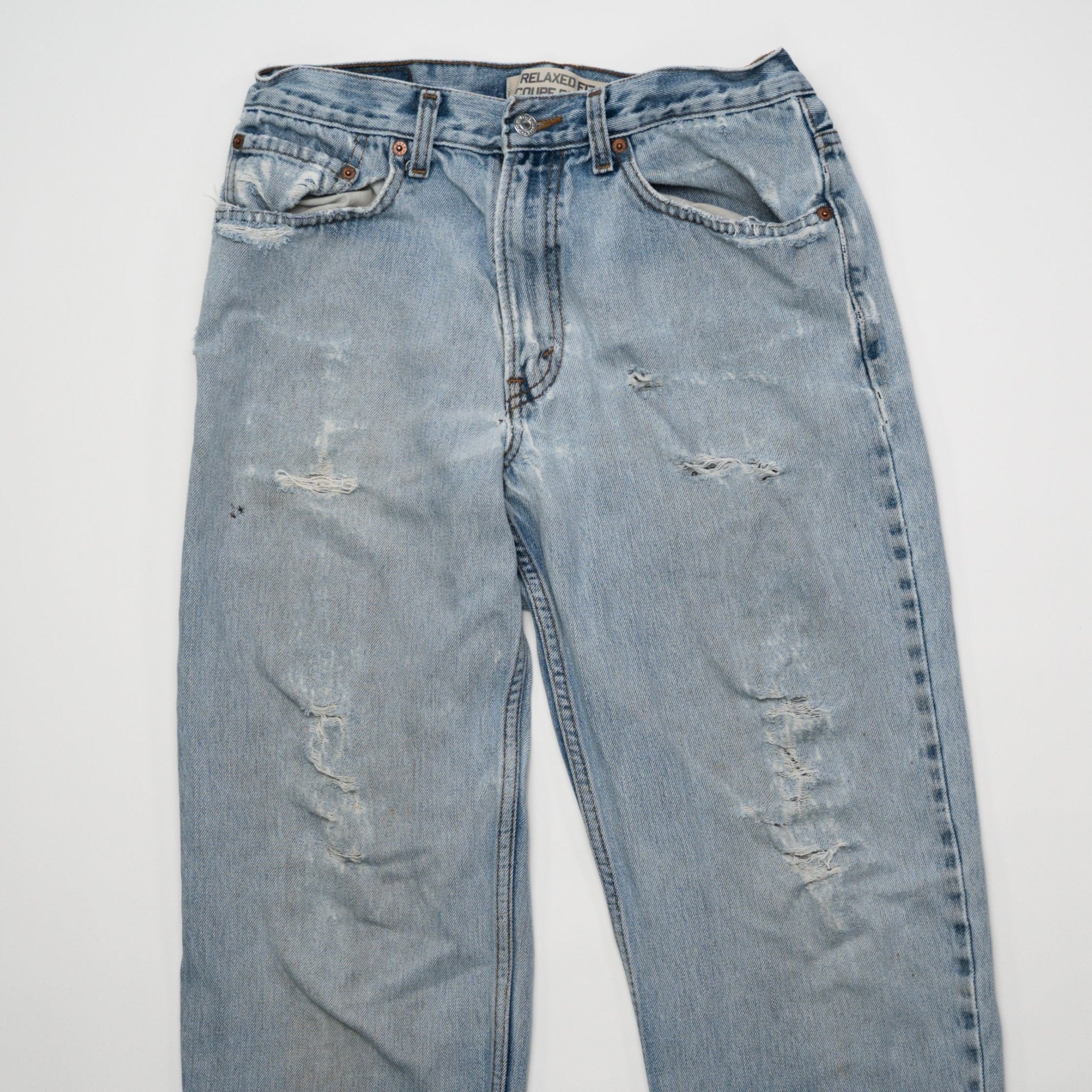 Vintage Light Washed Ripped Levi Jeans (32 x 31) | Rebalance Vintage.