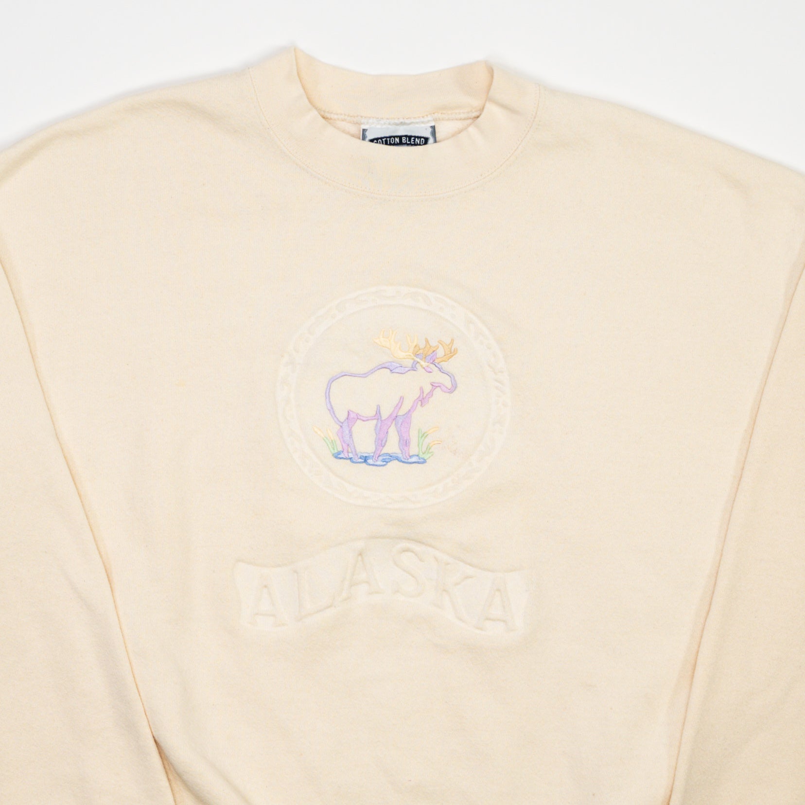 Vintage 90s Cream Alaska Moose Crewneck (M/L)