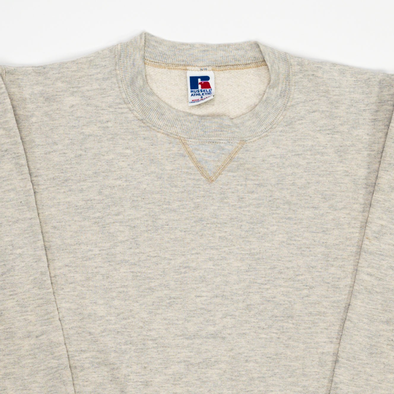 Vintage 90s Cream Russell Athletics Crewneck (S) | Rebalance Vintage.