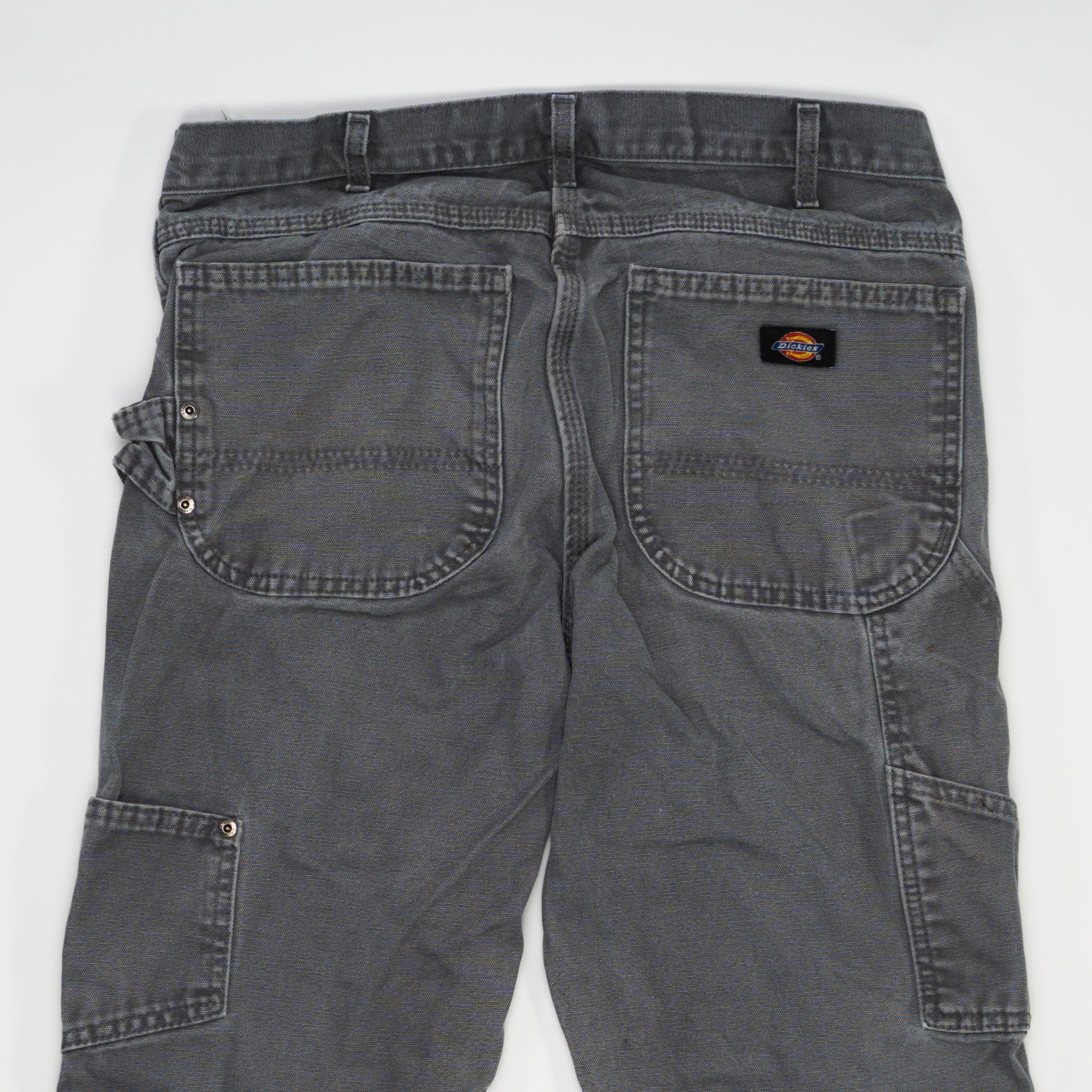 Vintage Grey Dickies Ripped Cargo Jeans (32 x 32) | Rebalance Vintage.
