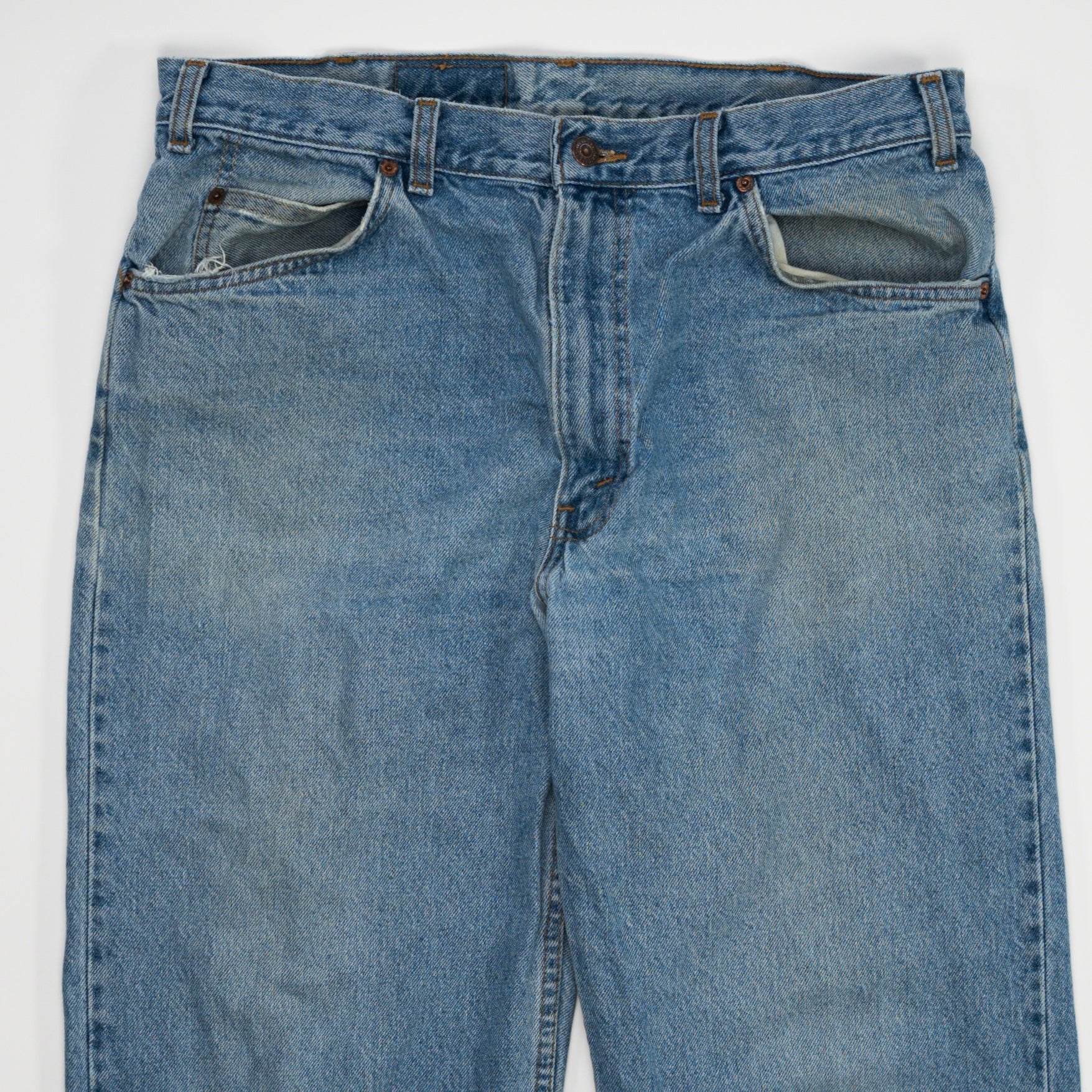 Vintage 70s Washed  Blue Levi Jeans (34 x 28) | Rebalance Vintage.