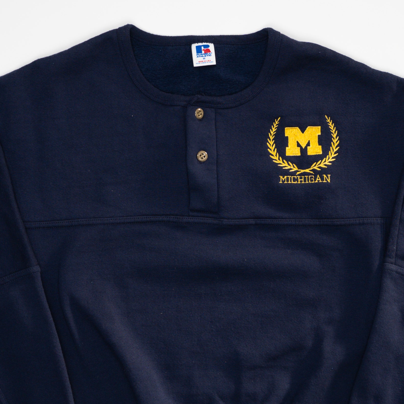 Vintage 90s Michigan Football  x Russell Athletics 1/4 Button Crewneck (S/M) | Rebalance Vintage.