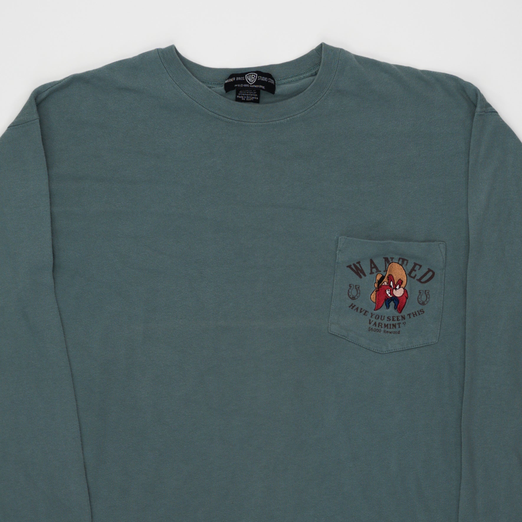 Vintage '95 Looney Tunes Yosemite Sam Wanted Long Sleeve (M) | Rebalance Vintage.