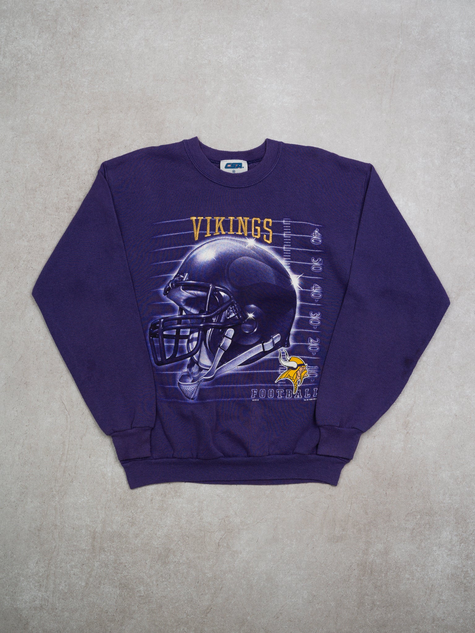Vintage '98 Purple Vikings NFL Football Crewneck (M)
