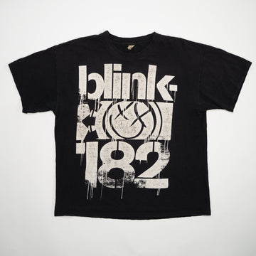 Vintage Black Blink 182 Logo Tee (L) | Rebalance Vintage.