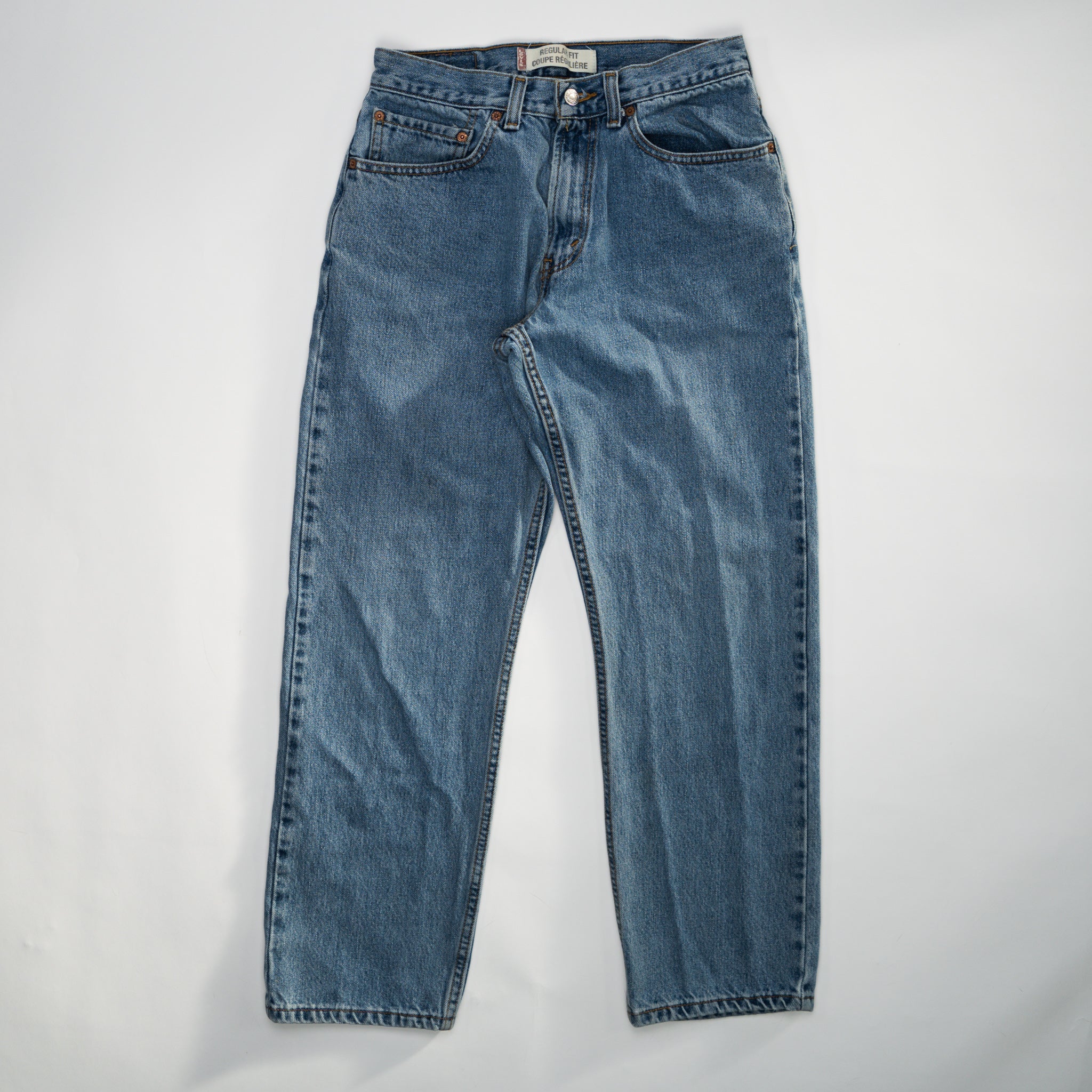 Vintage Light Blue 505 Levi Jeans (31 x 30) | Rebalance Vintage.