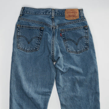 Vintage Light Blue 505 Levi Jeans (31 x 30) | Rebalance Vintage.