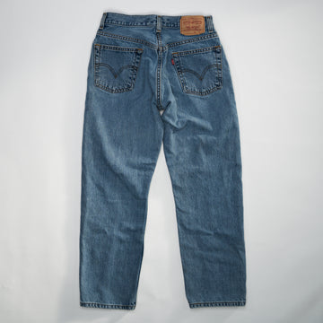 Vintage Light Blue 505 Levi Jeans (31 x 30) | Rebalance Vintage.