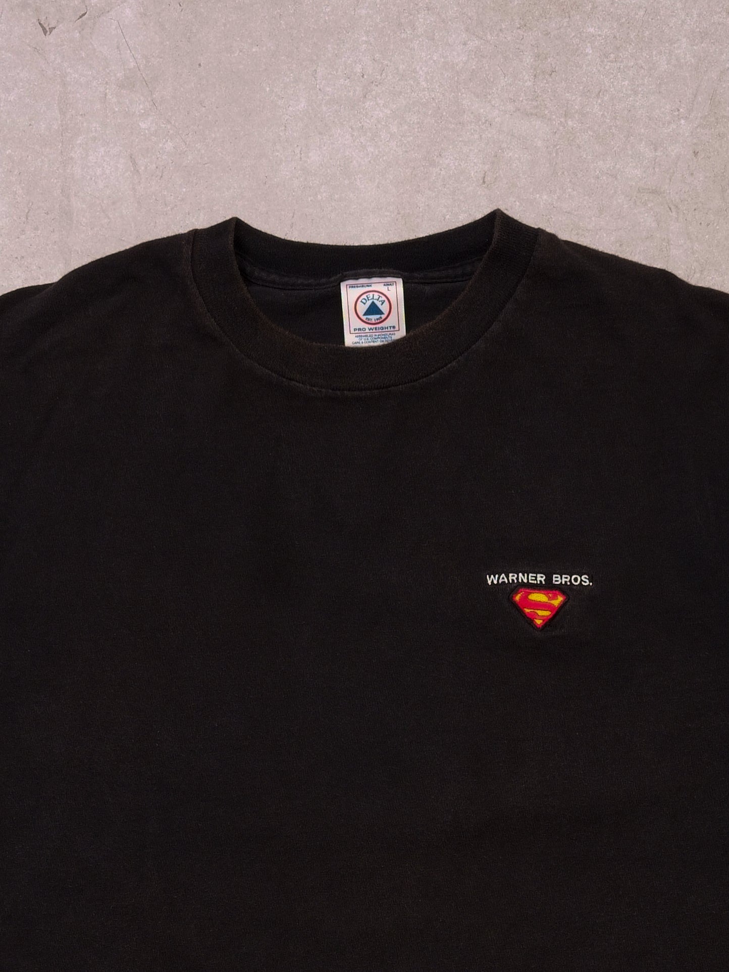 Vintage 90s Washed Black Superman Warner Bros Embroidered Tee (M)