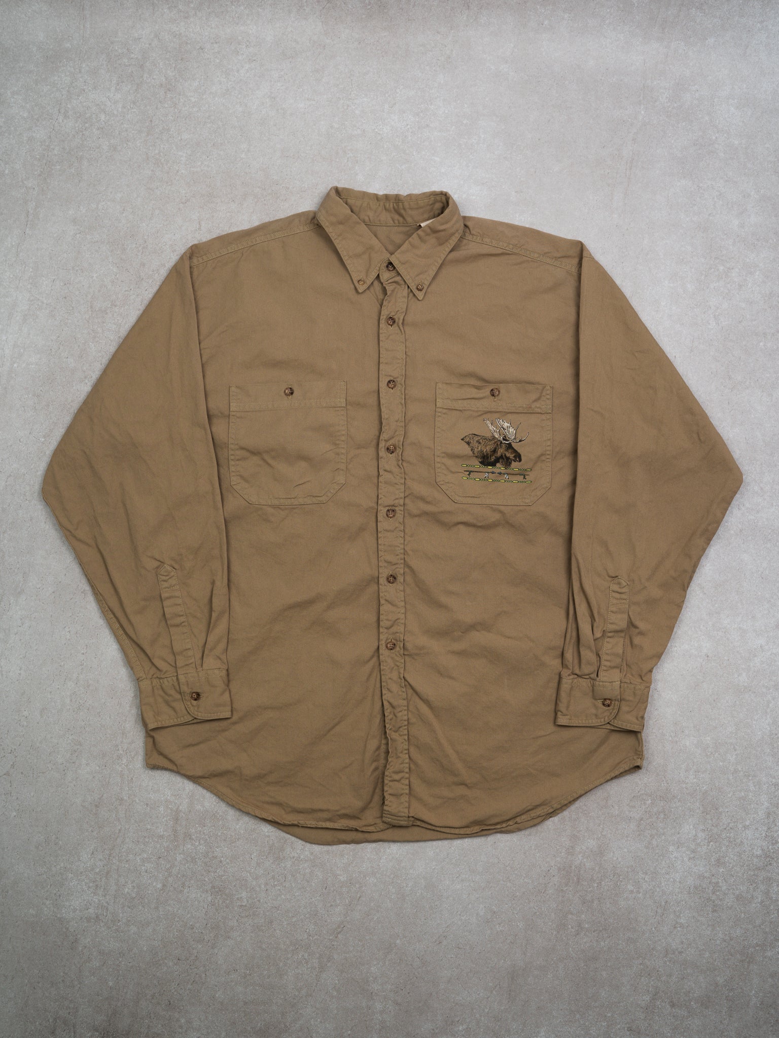 Vintage Beige Moose Canoe Wildnerness Button Up (XL)