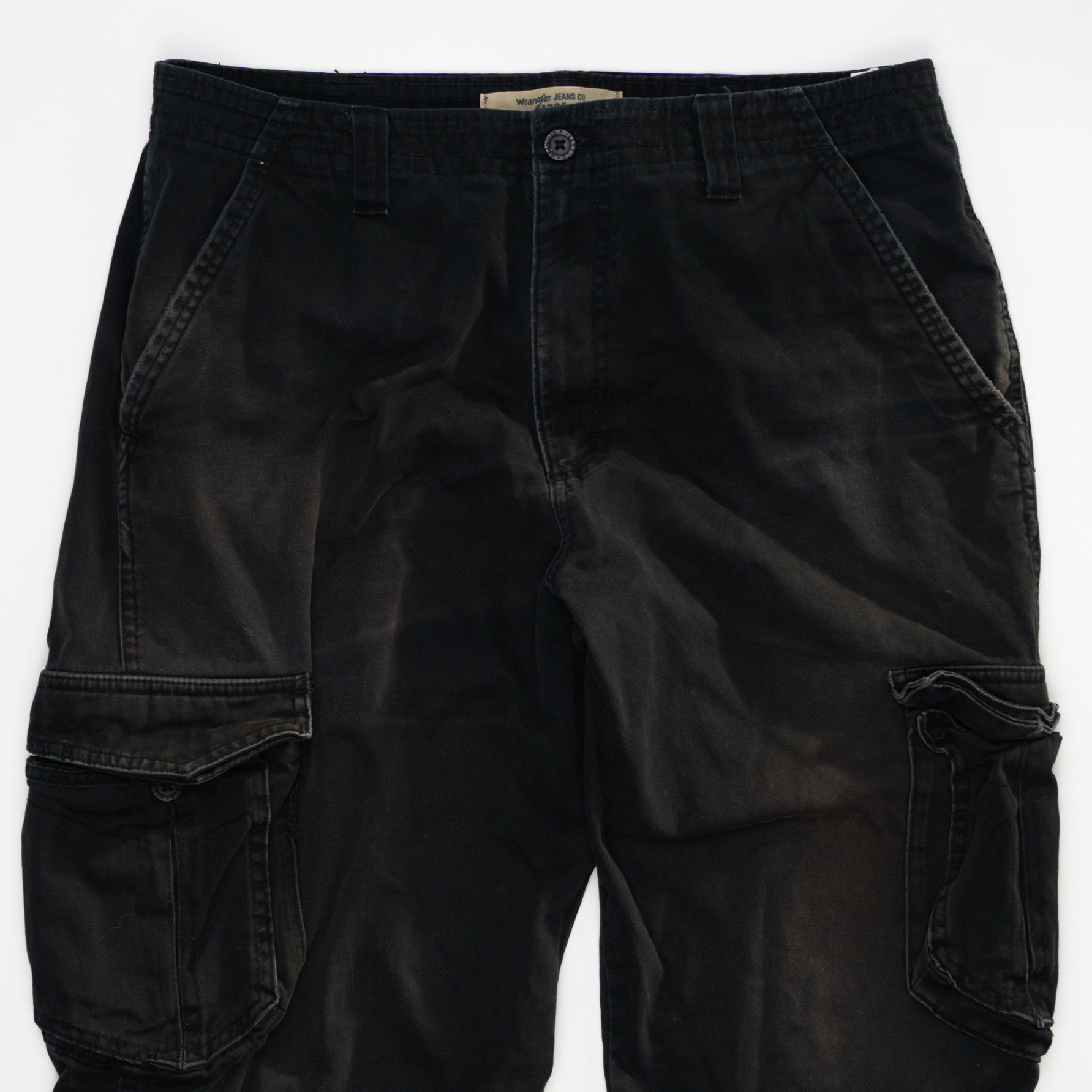 Vintage Black Wrangler Cargo Pants (34 x 30) | Rebalance Vintage.