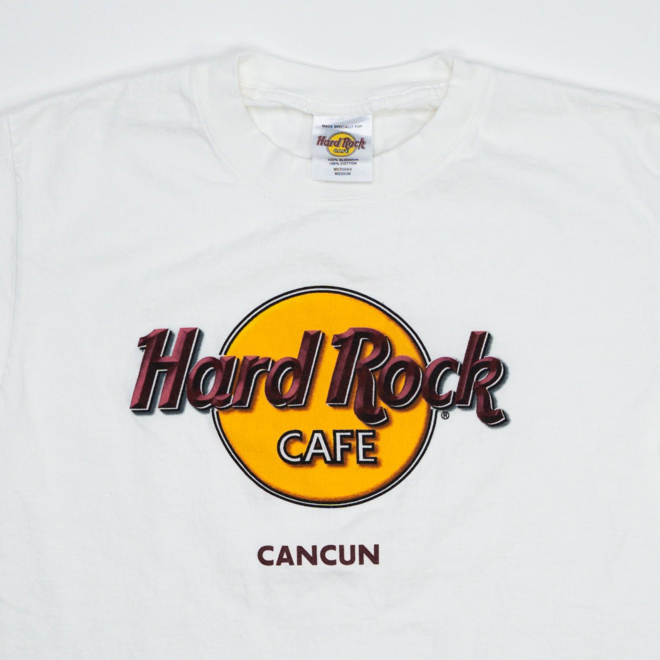 Vintage White Hard Rock Cafe Cancun Tee (S) | Rebalance Vintage.