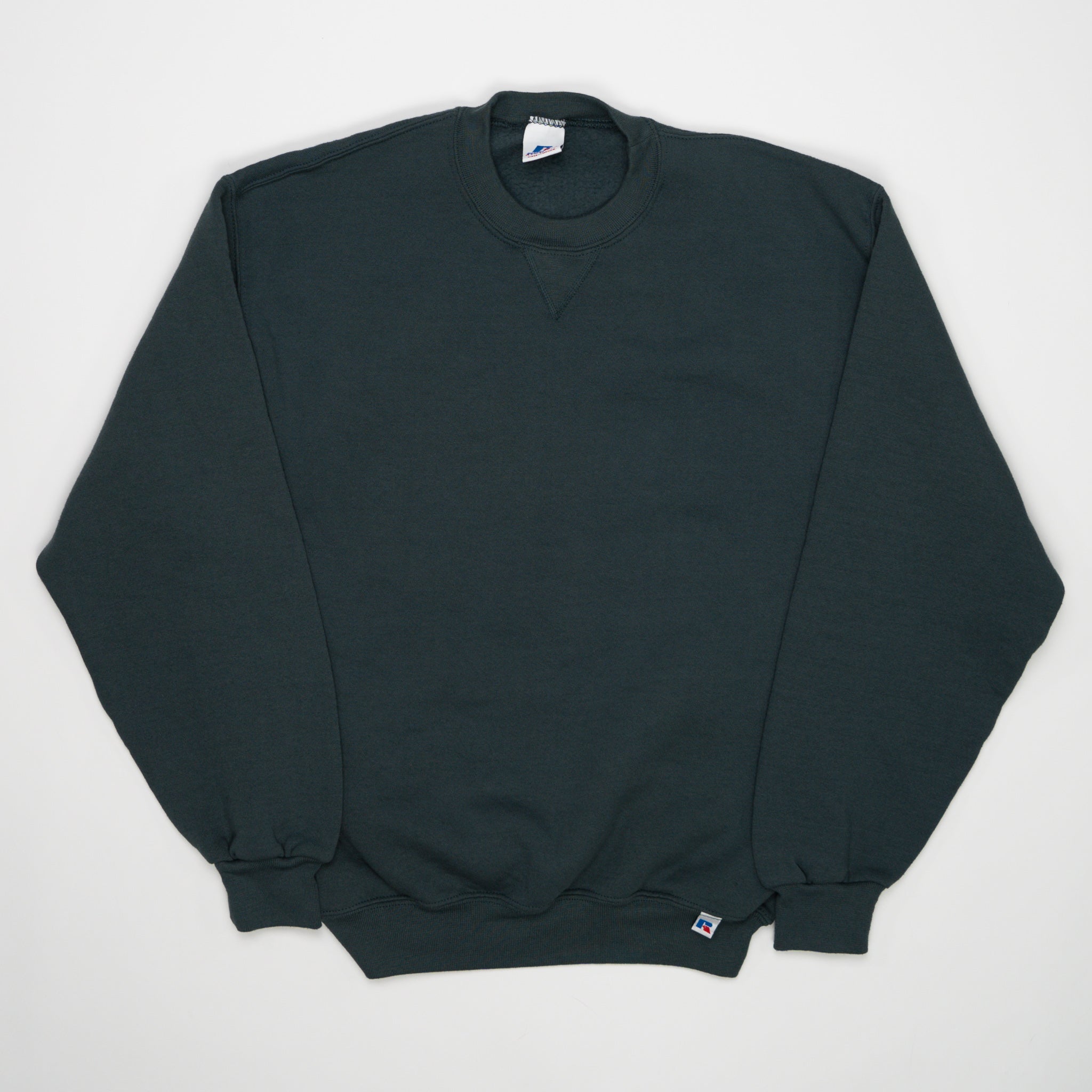 Vintage 90s Dark Green Russell Athletics Crewneck (M) | Rebalance Vintage.