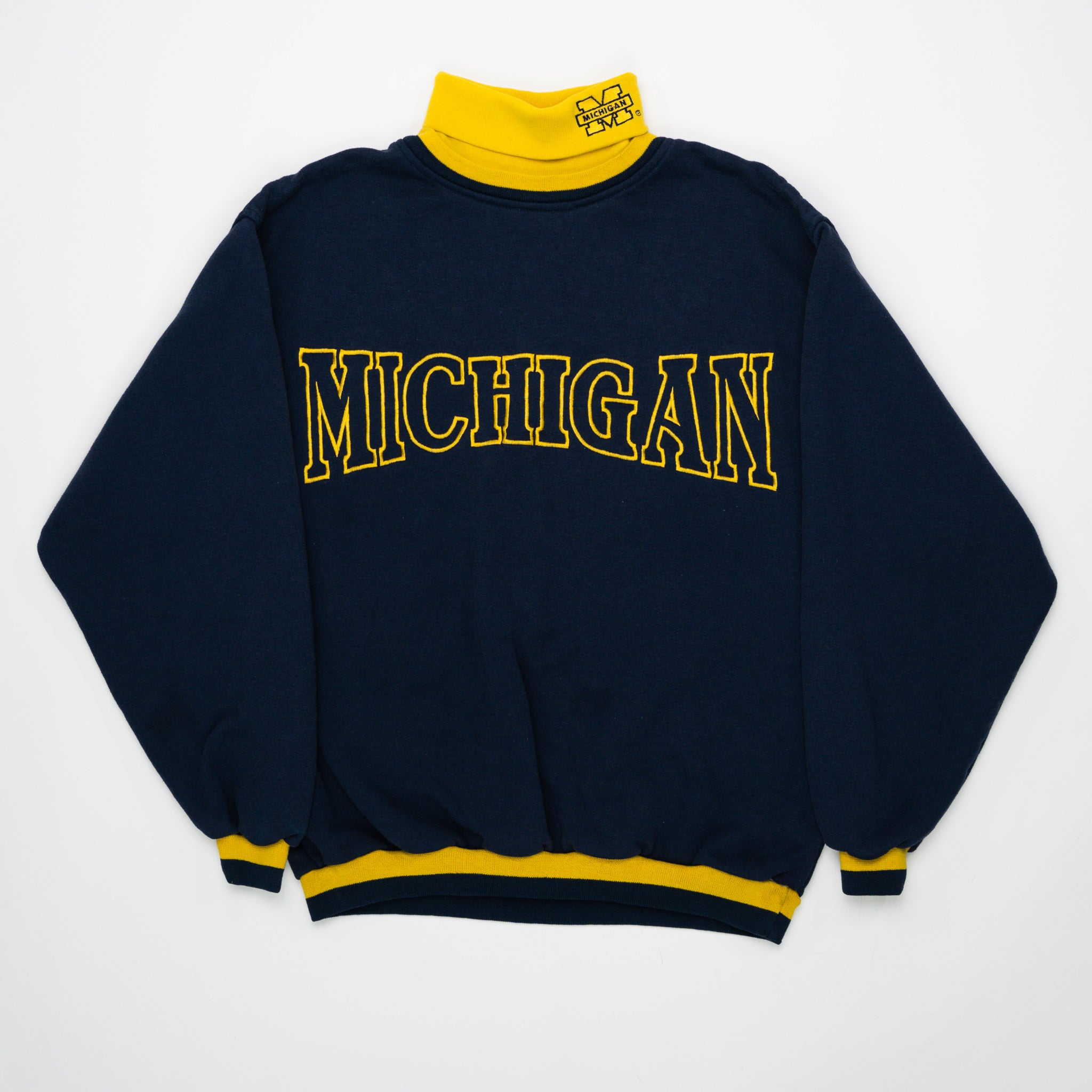 Vintage 90s Michigan Wolverine Turtleneck Crewneck (M/L) | Rebalance Vintage.