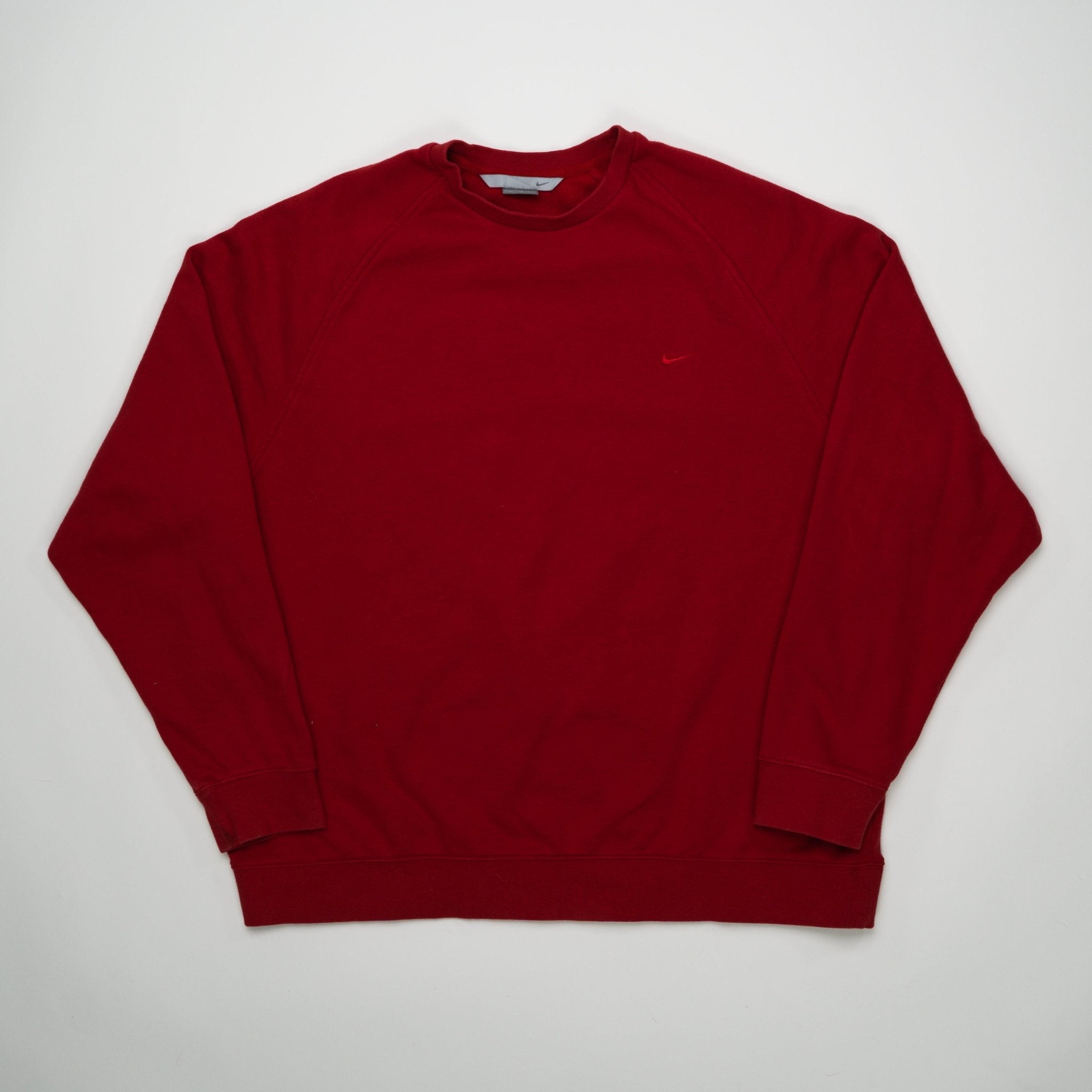 Vintage 00s Red Nike Essential Crewneck (XL) | Rebalance Vintage.