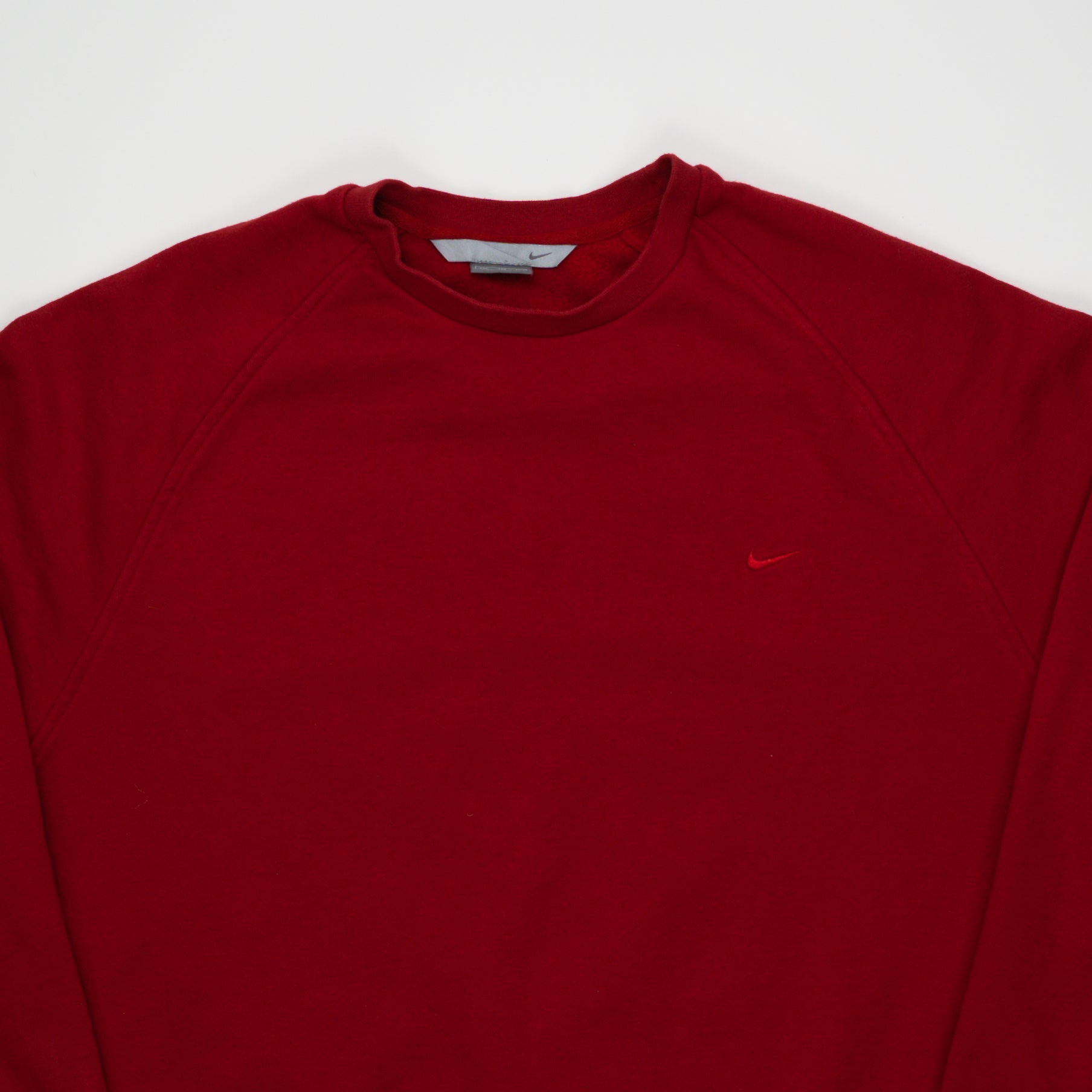 Vintage 00s Red Nike Essential Crewneck (XL) | Rebalance Vintage.