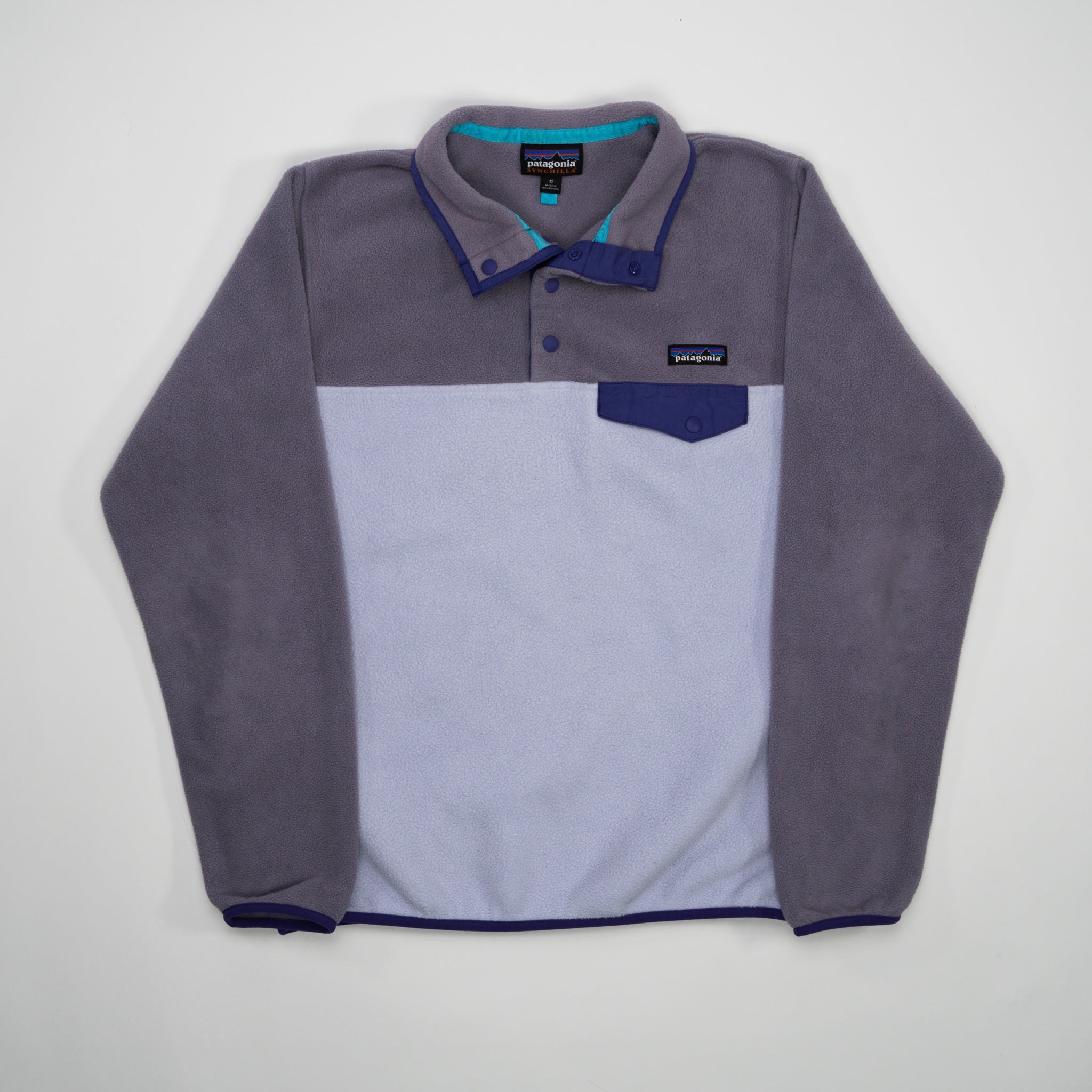Vintage Light Purple Patagonia Fleece 1/4 Button Up Sweater (M) | Rebalance Vintage.