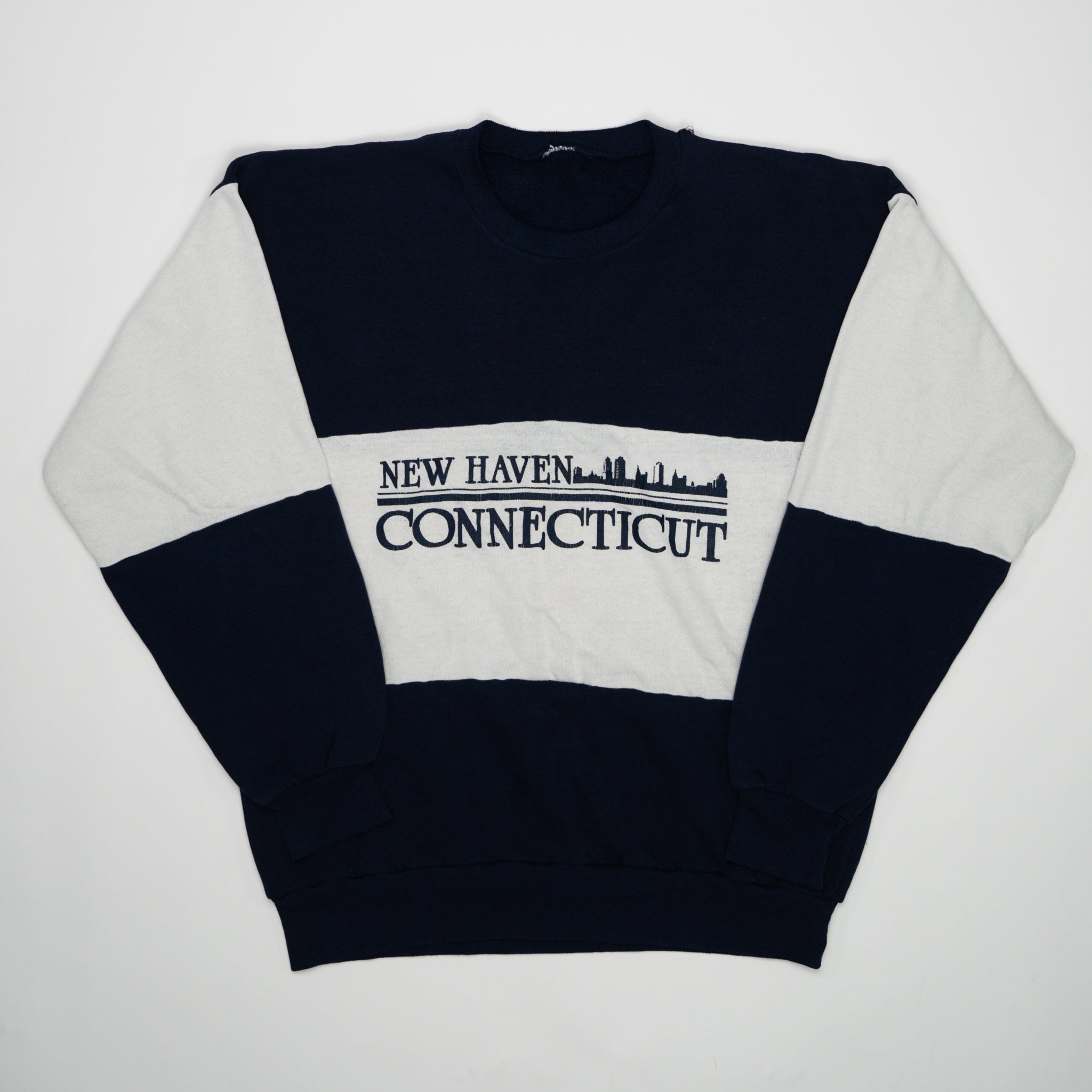 Vintage 80s New Haven Connecticut Crewneck (M) | Rebalance Vintage.