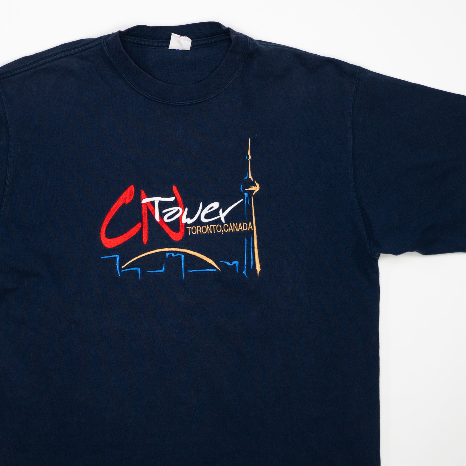 Vintage 90s  Navy CN Tower Toronto Tee (M/L)