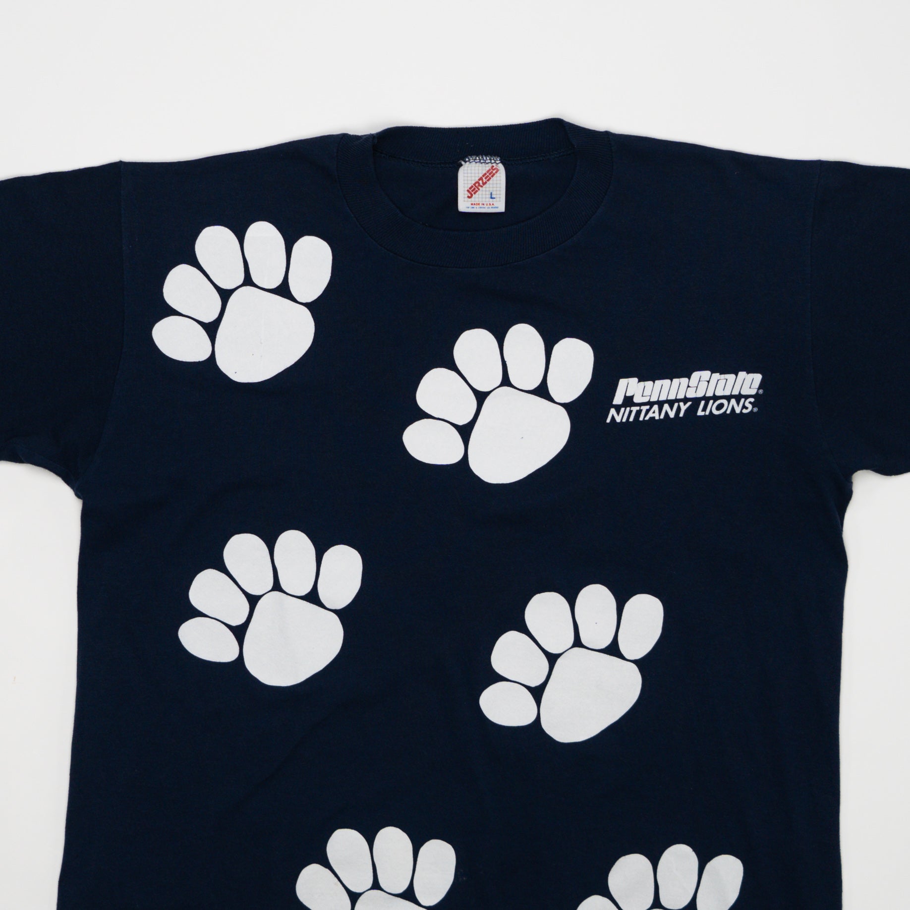 Vintage 90s Penn State Nittany Lions Paw Print Tee (M) | Rebalance Vintage.