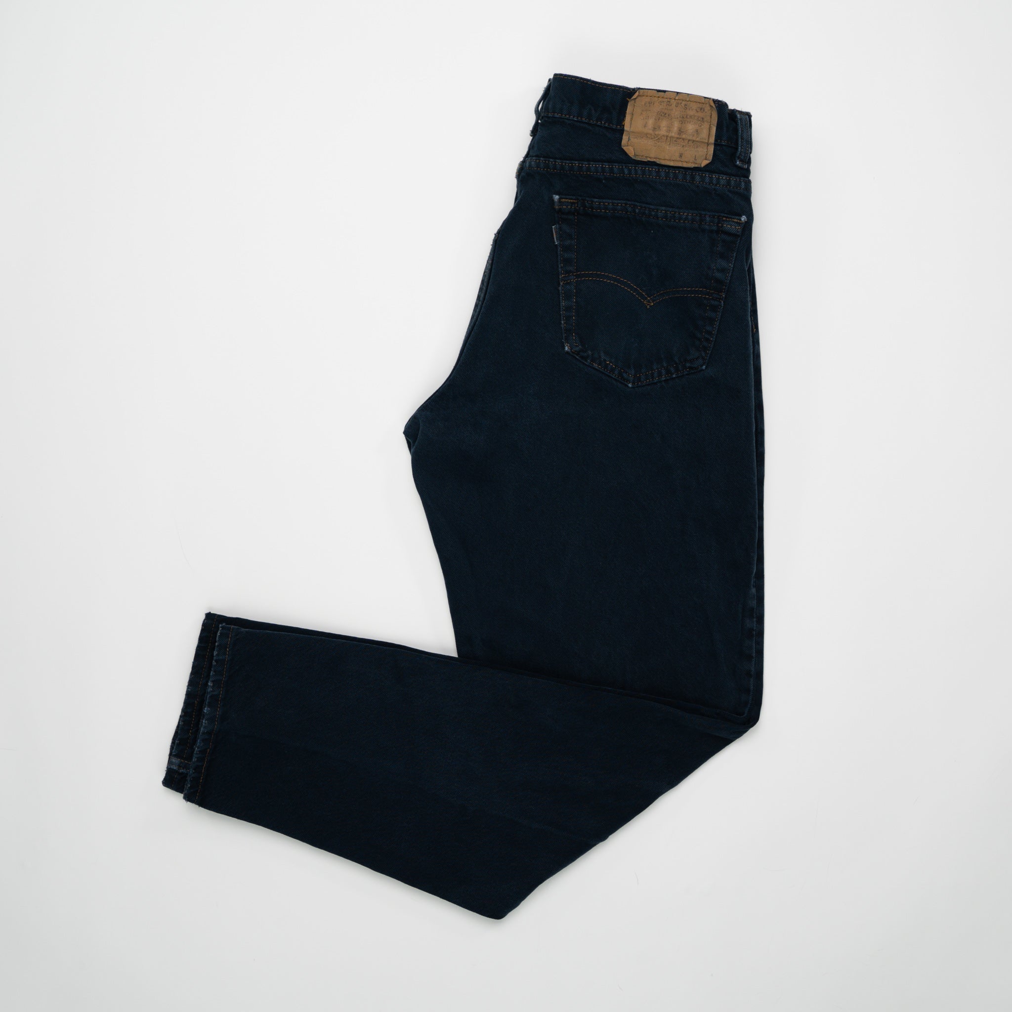 Vintage Dark Blue Silver Tab Levi Pants (34) | Rebalance Vintage.