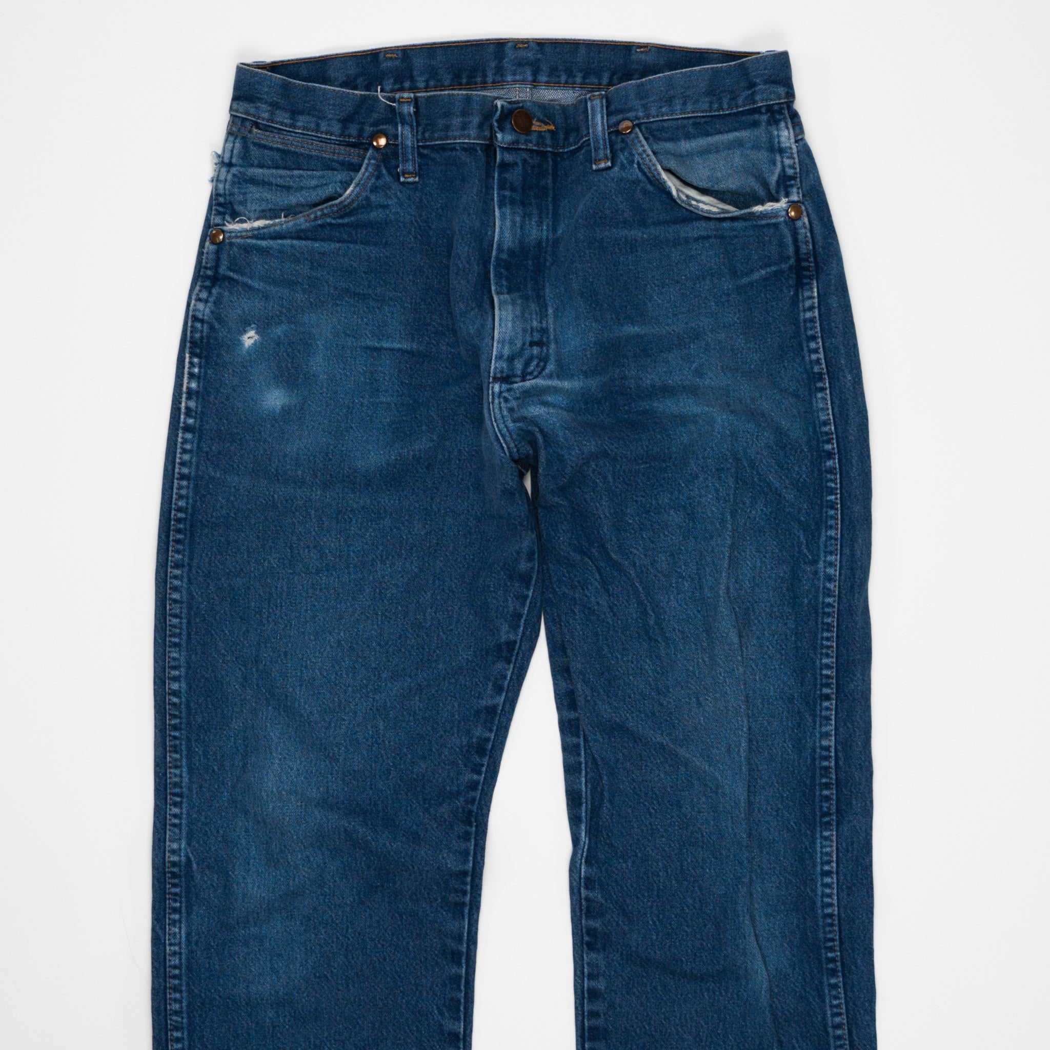 Vintage Dark Blue Wrangler Jeans (32 x 32) | Rebalance Vintage.