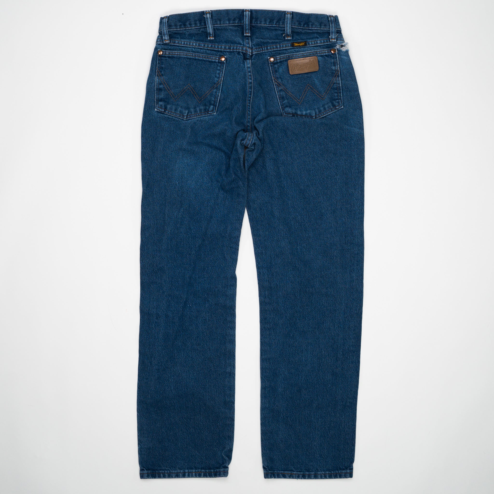 Vintage Dark Blue Wrangler Jeans (32 x 32) | Rebalance Vintage.