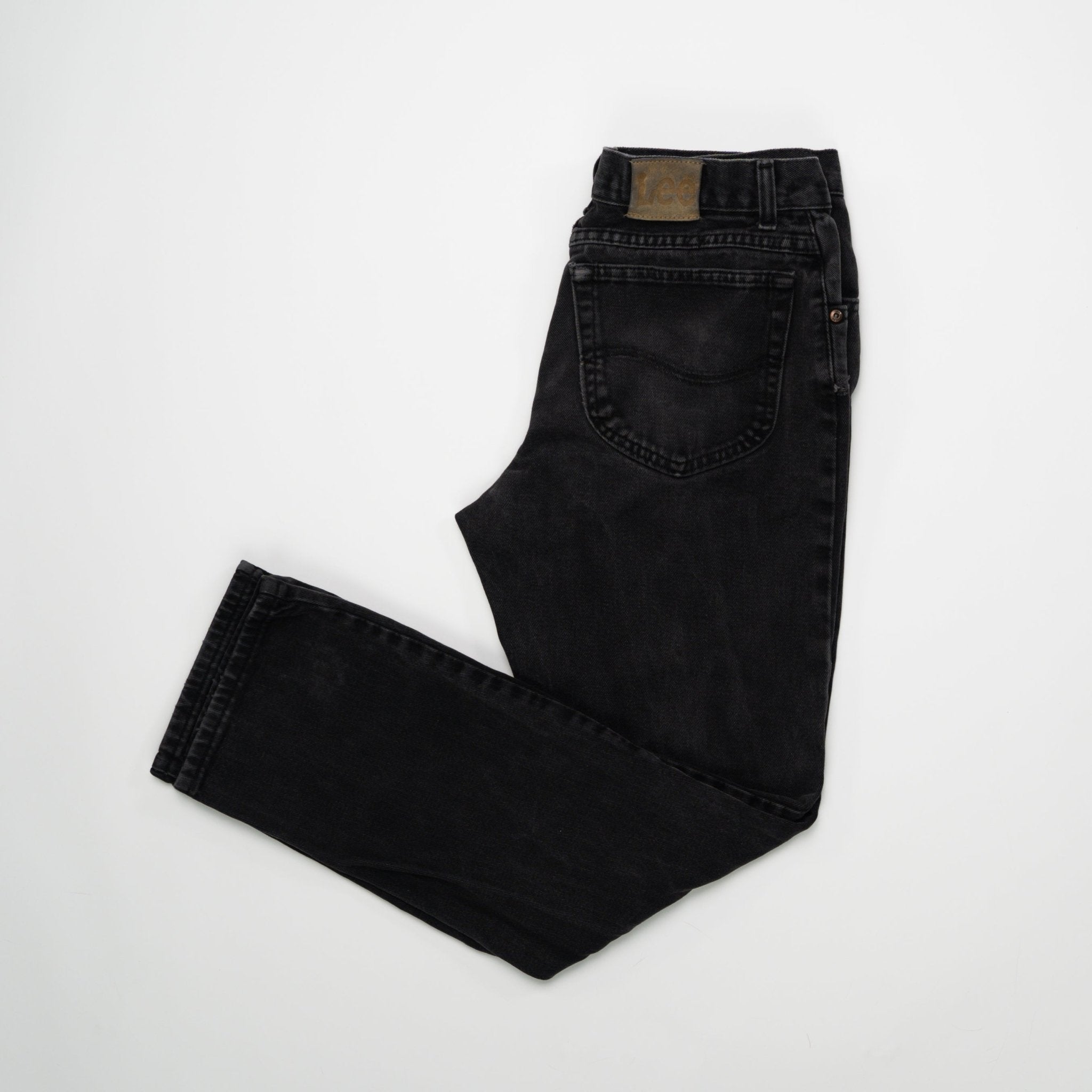 Vintage Black Lee Jeans (32 x 31) | Rebalance Vintage.
